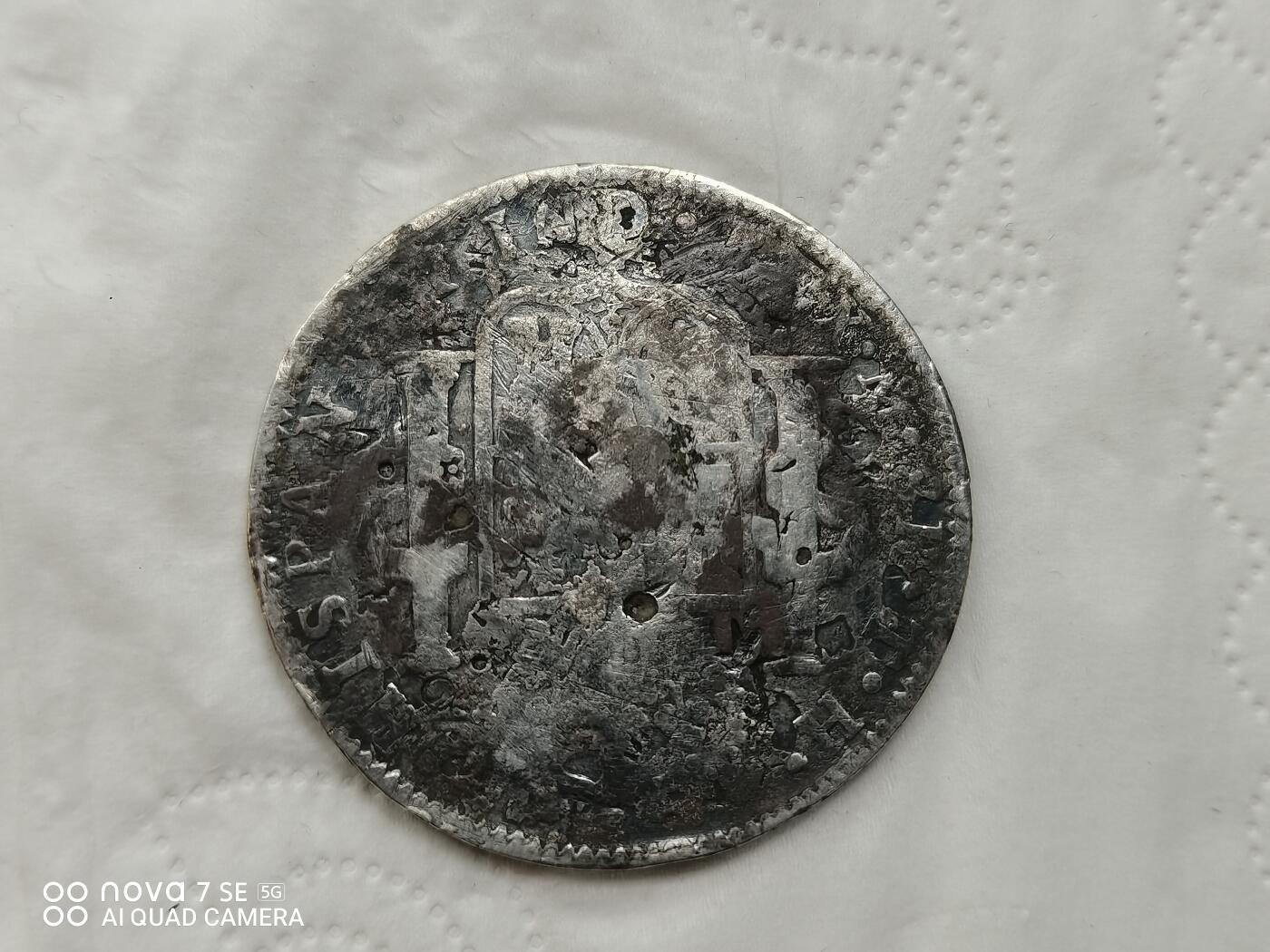 银币 西班牙双柱大银币（26克）