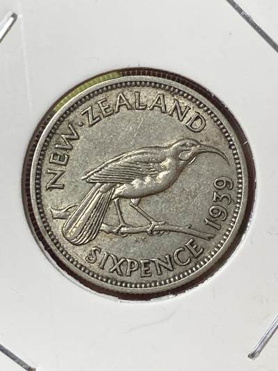 2026年第三十六场(总第二百零五场）外国精品纸夹币场(免佣金) - 新西兰🇳🇿1939年6便士银币(乔治六世第一版，500银)