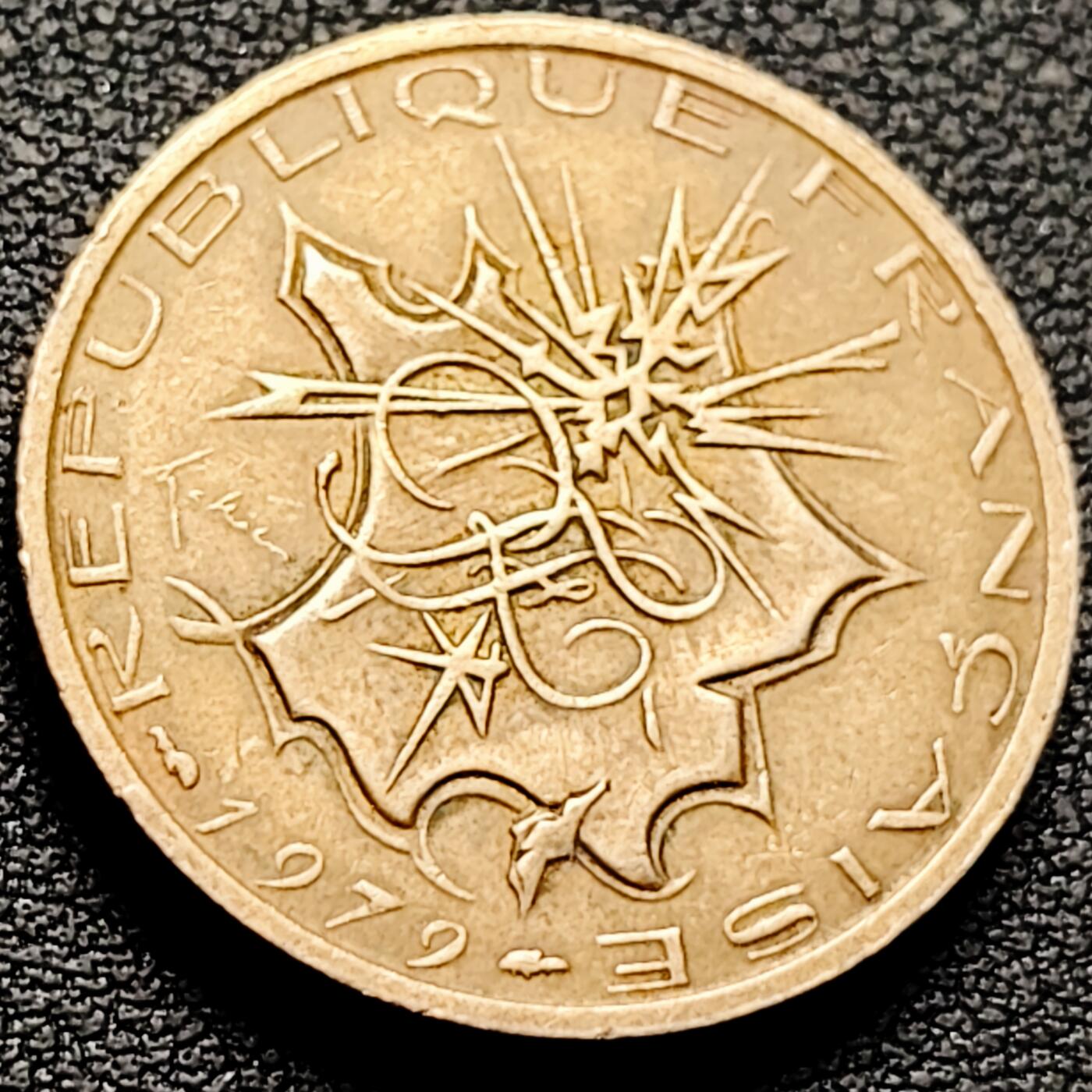 泉币菌-第211场-拍品多 请提前出价 。