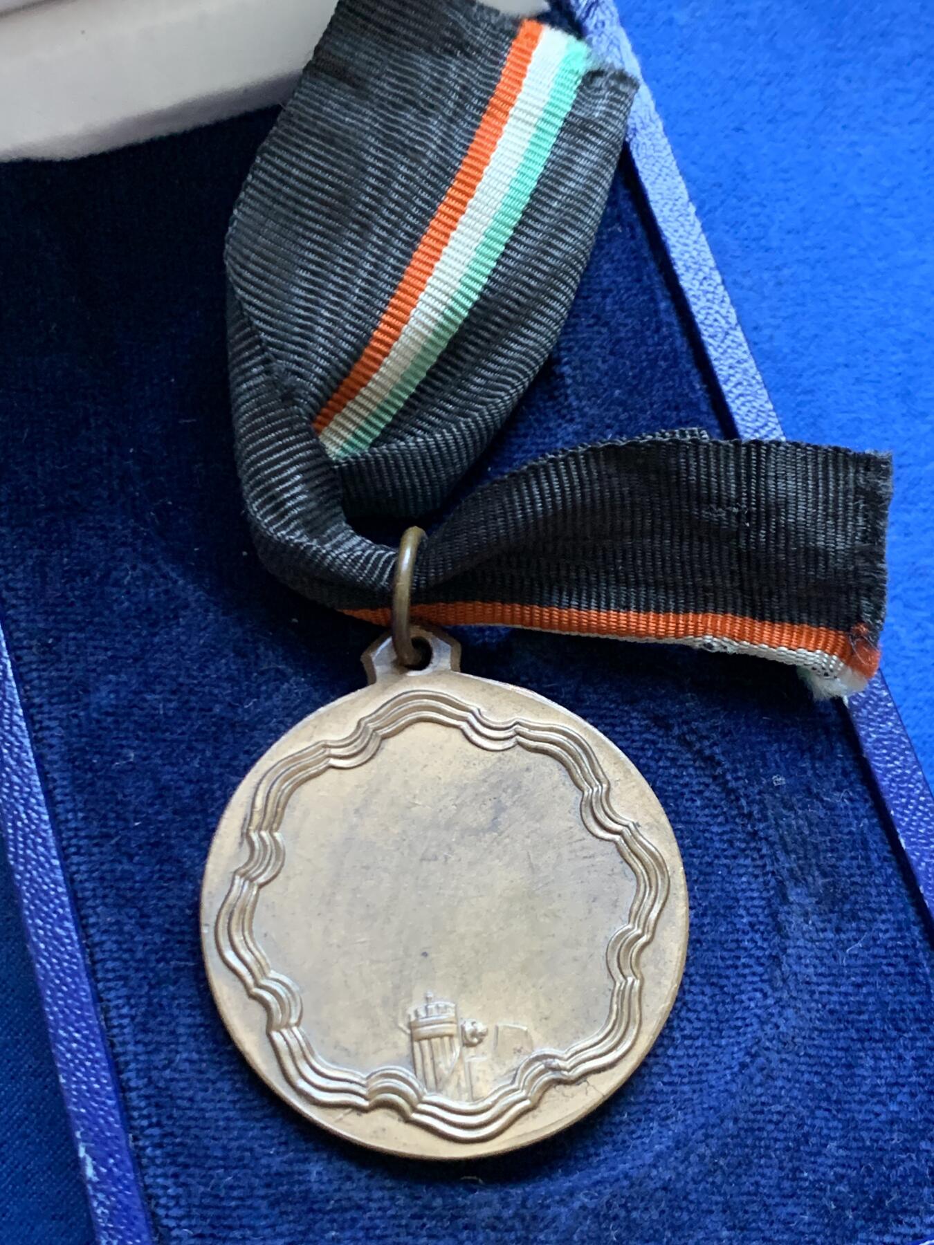 《竞宝斋》第471场 周日，周一，周二 3场连拍 （全场包邮）欢迎送拍