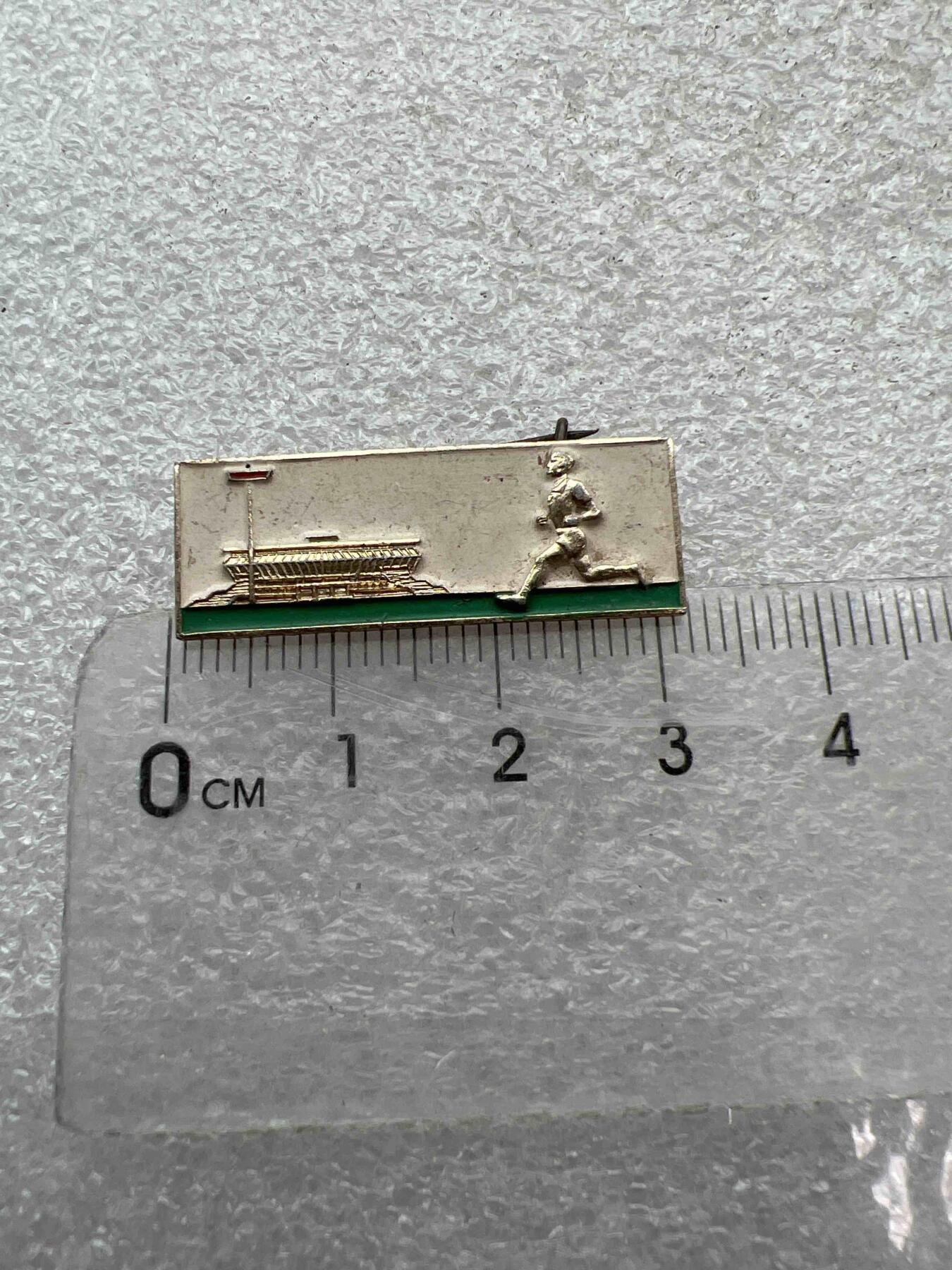 真品像章、纪念章 真品像章、纪念章