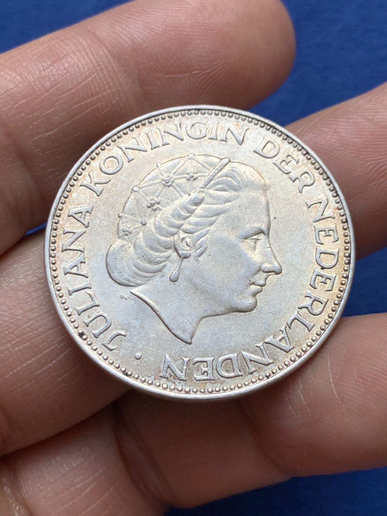 《竞宝斋》第471场 周日，周一，周二 3场连拍 （全场包邮）欢迎送拍 荷兰1966年朱丽安娜女王2.5盾银币