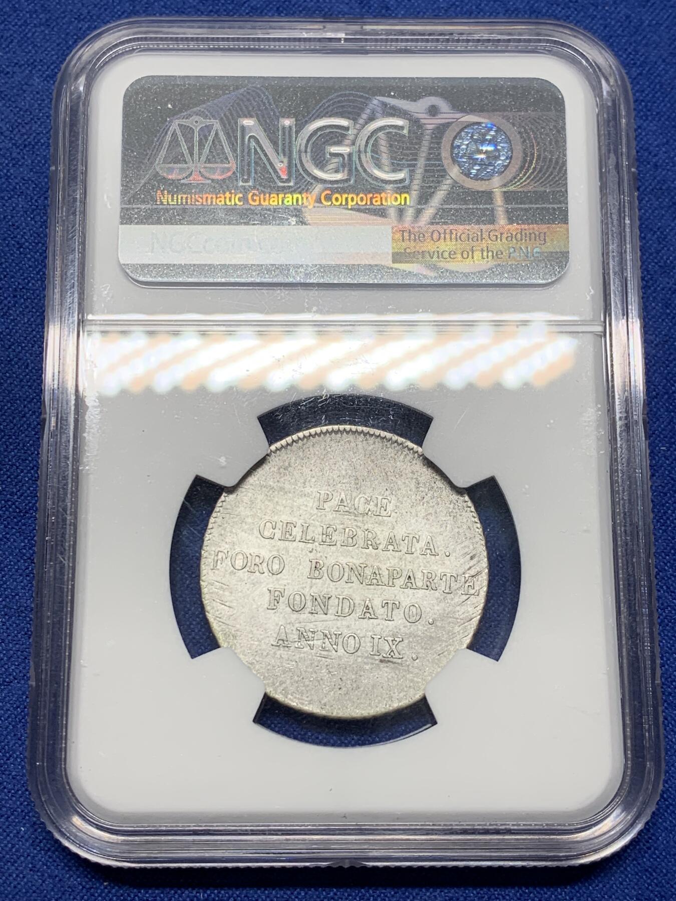 《竞宝斋》第471场 周日，周一，周二 3场连拍 （全场包邮）欢迎送拍 NGC AUD 意大利 阿尔卑斯（山南）共和国 1801年 30索尔迪 银币 拿破仑在意大利北部建立的国家 仅存在4年 很少见的品种