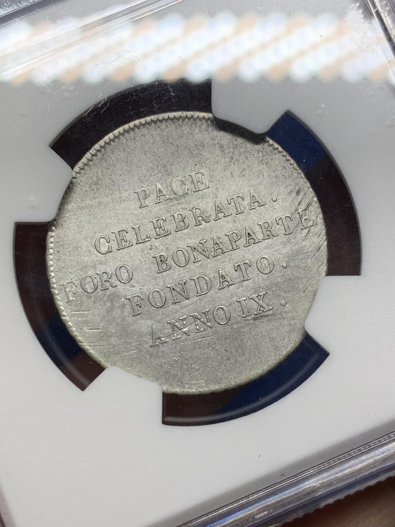 《竞宝斋》第471场 周日，周一，周二 3场连拍 （全场包邮）欢迎送拍 NGC AUD 意大利 阿尔卑斯（山南）共和国 1801年 30索尔迪 银币 拿破仑在意大利北部建立的国家 仅存在4年 很少见的品种