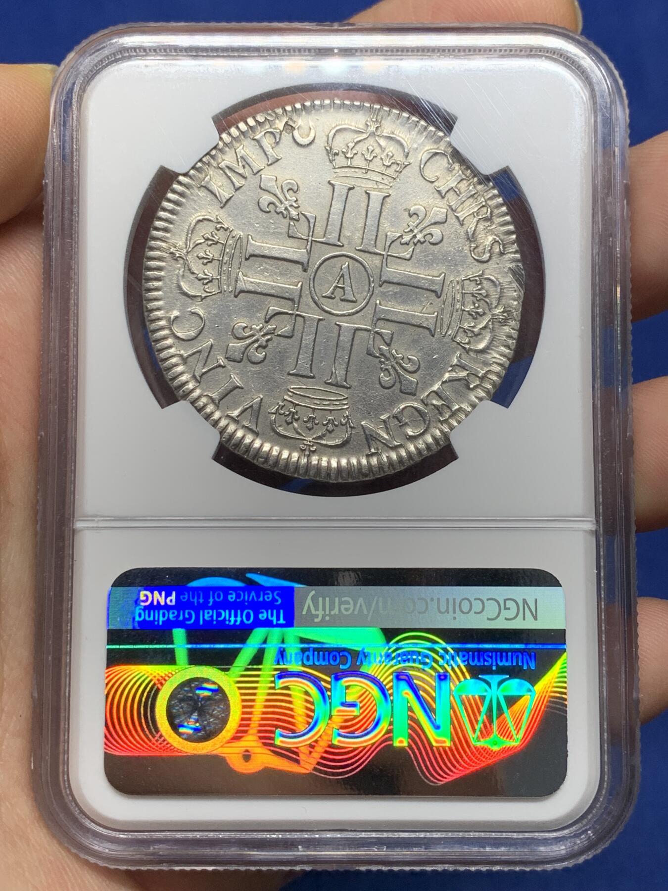 《竞宝斋》第471场 周日，周一，周二 3场连拍 （全场包邮）欢迎送拍 NGC XFD 法国1690年路易十四埃居大银币