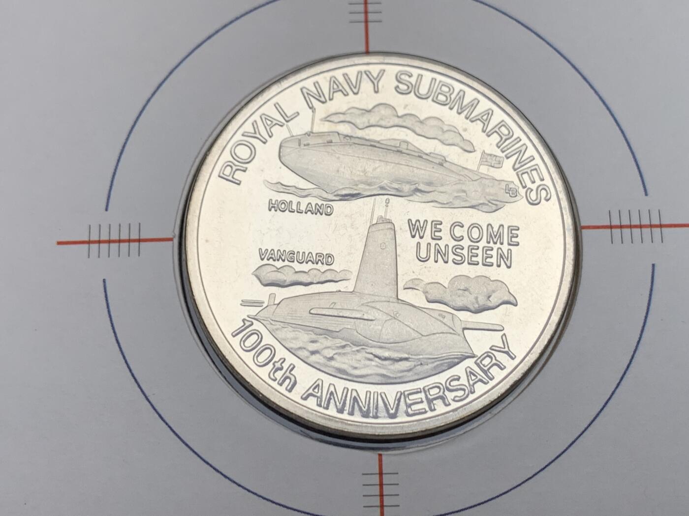 《竞宝斋》第471场 周日，周一，周二 3场连拍 （全场包邮）欢迎送拍 2001年英属特克斯和凯科斯群岛5克朗纪念币皇家海军潜艇部队成立100周年纪念邮币封首日封