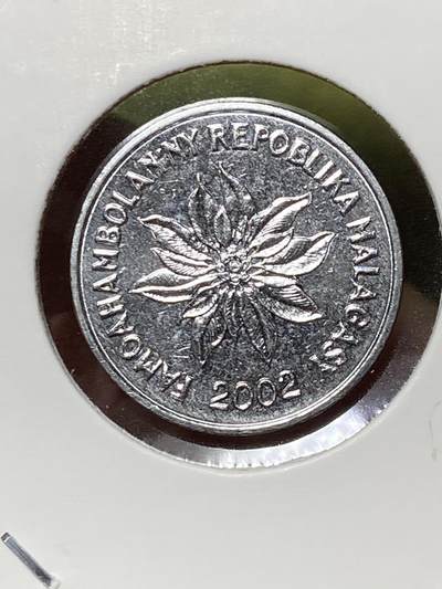 2026年第三十六场(总第二百零五场）外国精品纸夹币场(免佣金) - 马达加斯加🇲🇬2002年1法郎