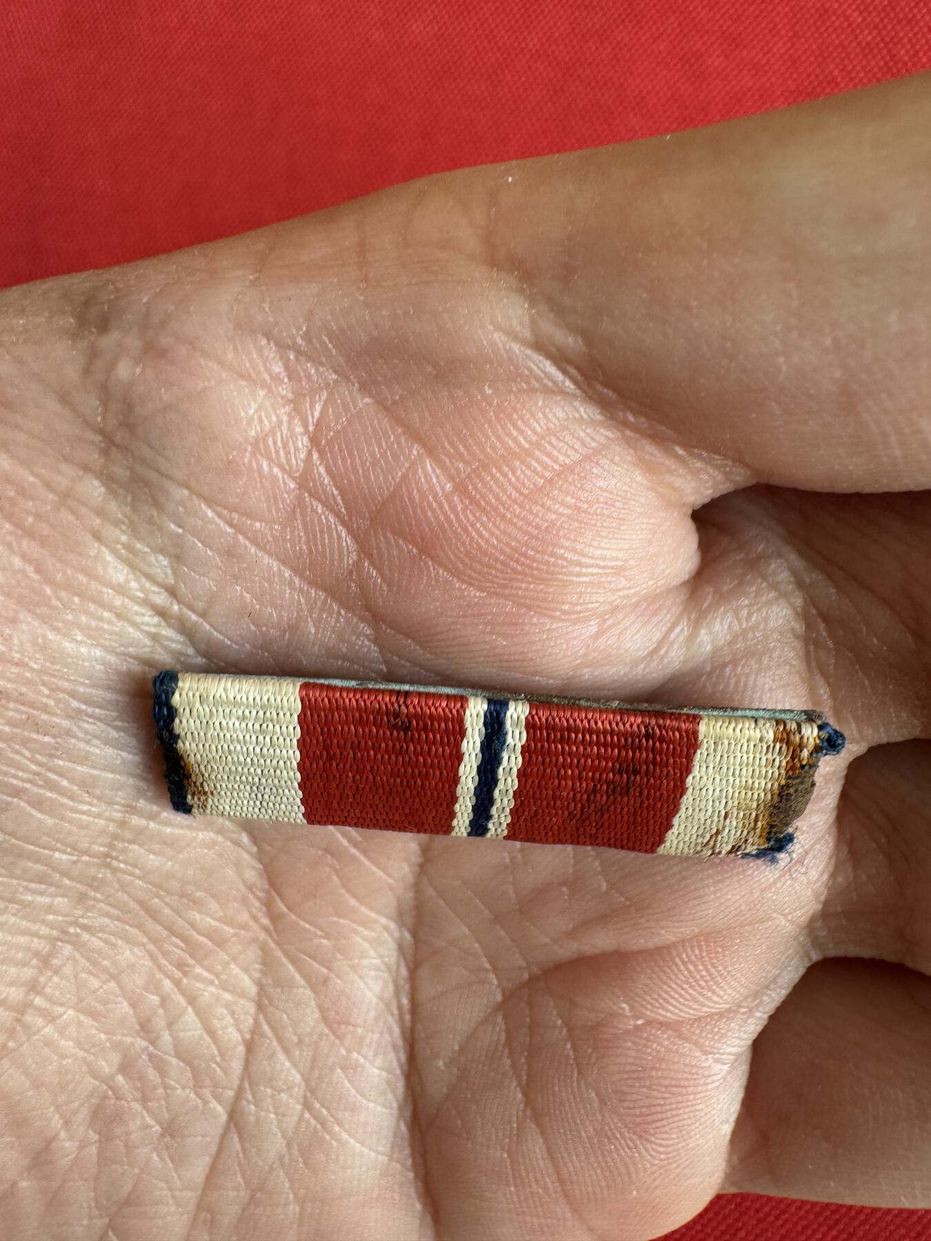 五哥徽章群   18号周三晚上八点4群联拍 略章