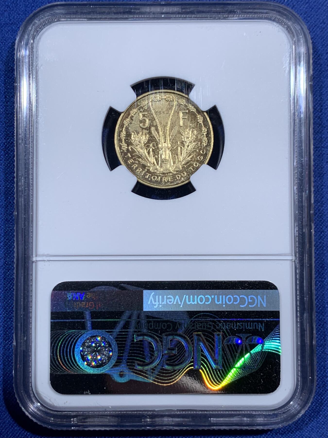 《竞宝斋》第471场 周日，周一，周二 3场连拍 （全场包邮）欢迎送拍 3枚一组 NGC MS63-64 法属多哥 1956年 5/10/25法郎 ESSAI样币 3枚一组确实不易 10法郎N标签面值错误 可自行联系N免费更换