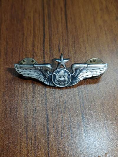 蜀地medal徽章收藏 春季精品拍场 - 美国航空兵中级技能章 含银量1/20背带有材质标