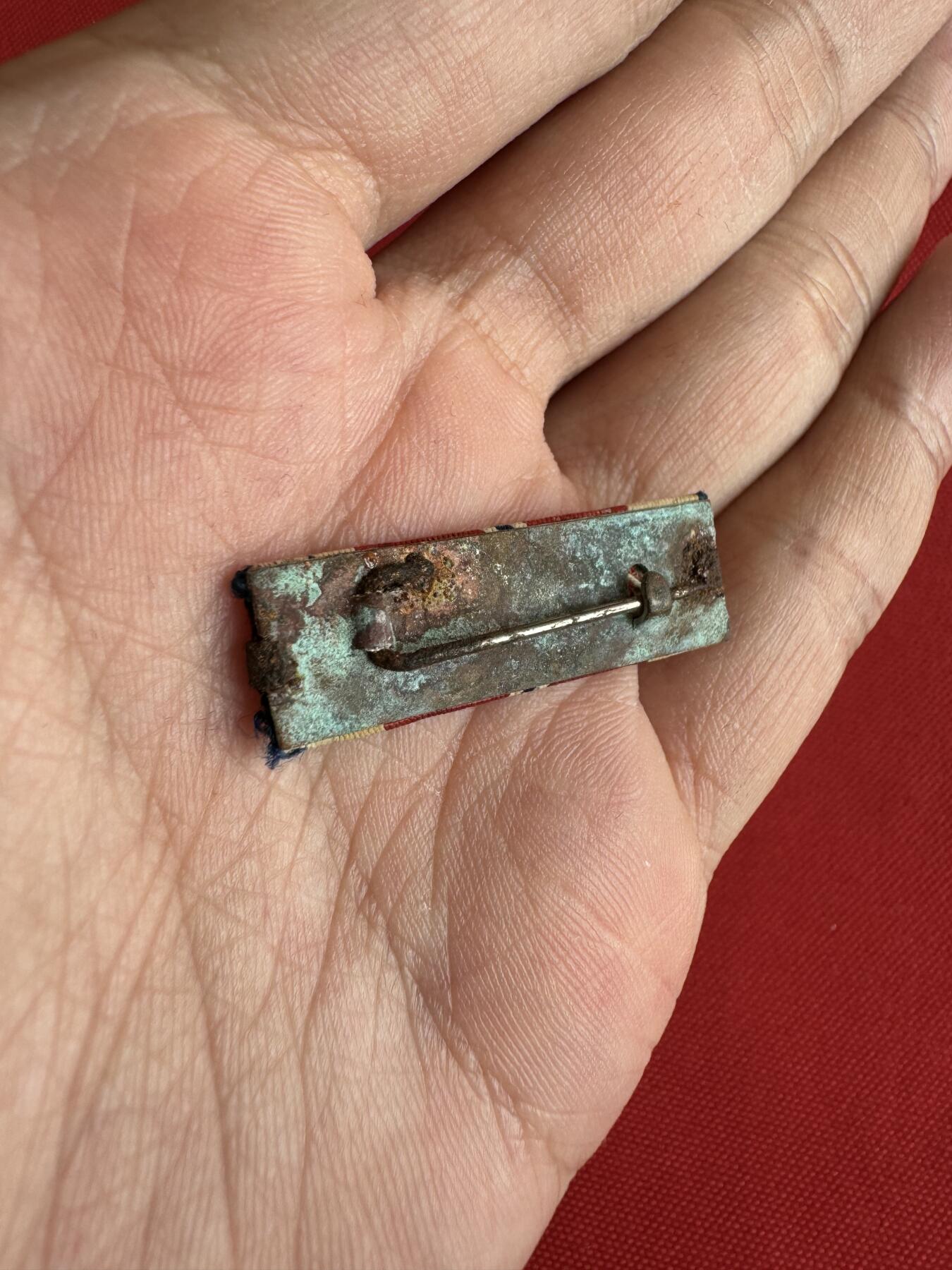 五哥徽章群   18号周三晚上八点4群联拍 略章