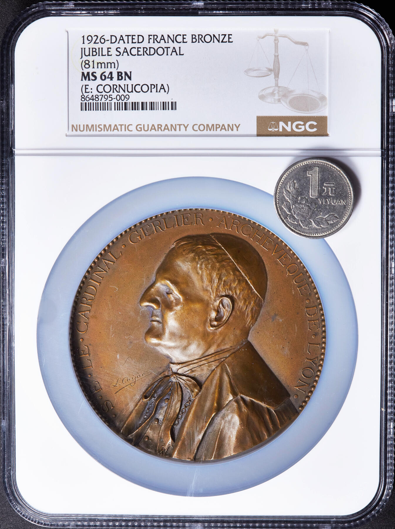【俄甄集藏】2026年(049)03-18星期三 晚 19:30 全场包邮 法国1926年纪念里昂总主教塞·勒·热利耶枢机担任司铎50周年大铜章，NGC MS64，高浮雕，巧克力包浆，设计精美，直径：81mm，丰饶角铭