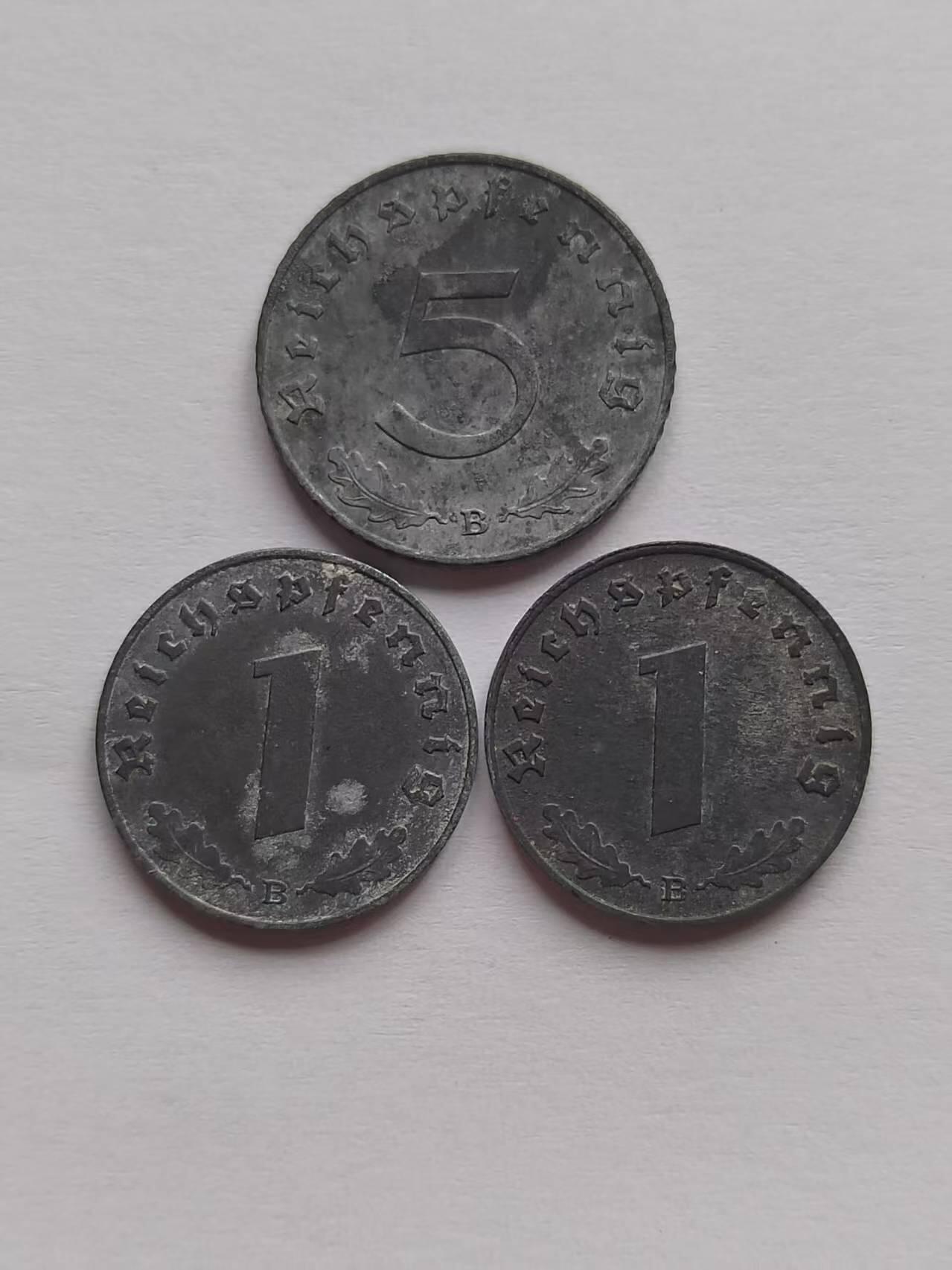 好品德三万字芬尼锌币，底板带光，3个一套都是B厂，一个5芬尼2个1芬尼