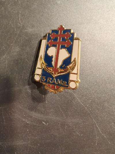 老王徽章第187期 - 法国海军陆战队第3炮兵团证章