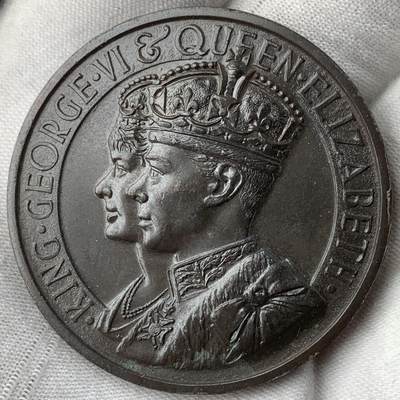 掌中浮雕-藏着的欧洲第055场 - 1937年乔治六世加冕纪念铜章，44.5mm，纸盒有破损