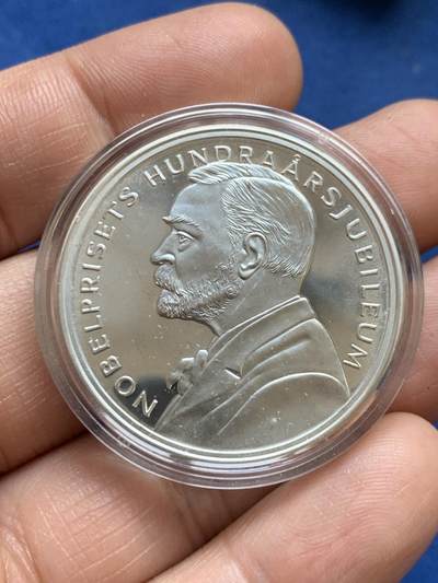 《竞宝斋》第471场 周日，周一，周二 3场连拍 （全场包邮）欢迎送拍 - 瑞典2001年诺贝尔奖创立100周年纪念200克朗银币 925银 27.03克 铸造量29856枚 细节见图