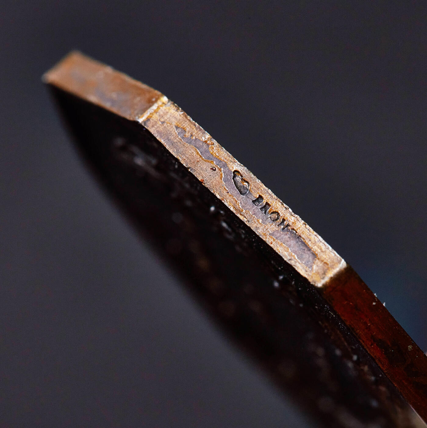 【俄甄集藏】2026年(049)03-18星期三 晚 19:30 全场包邮