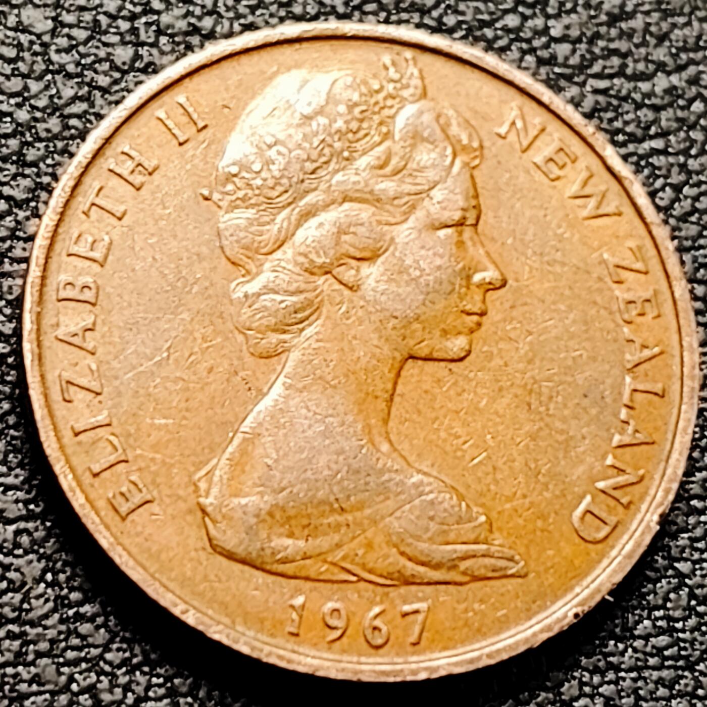 泉币菌-第212场-拍品多 请提前出价（工作最近较忙 发货不及时，望理解） 。