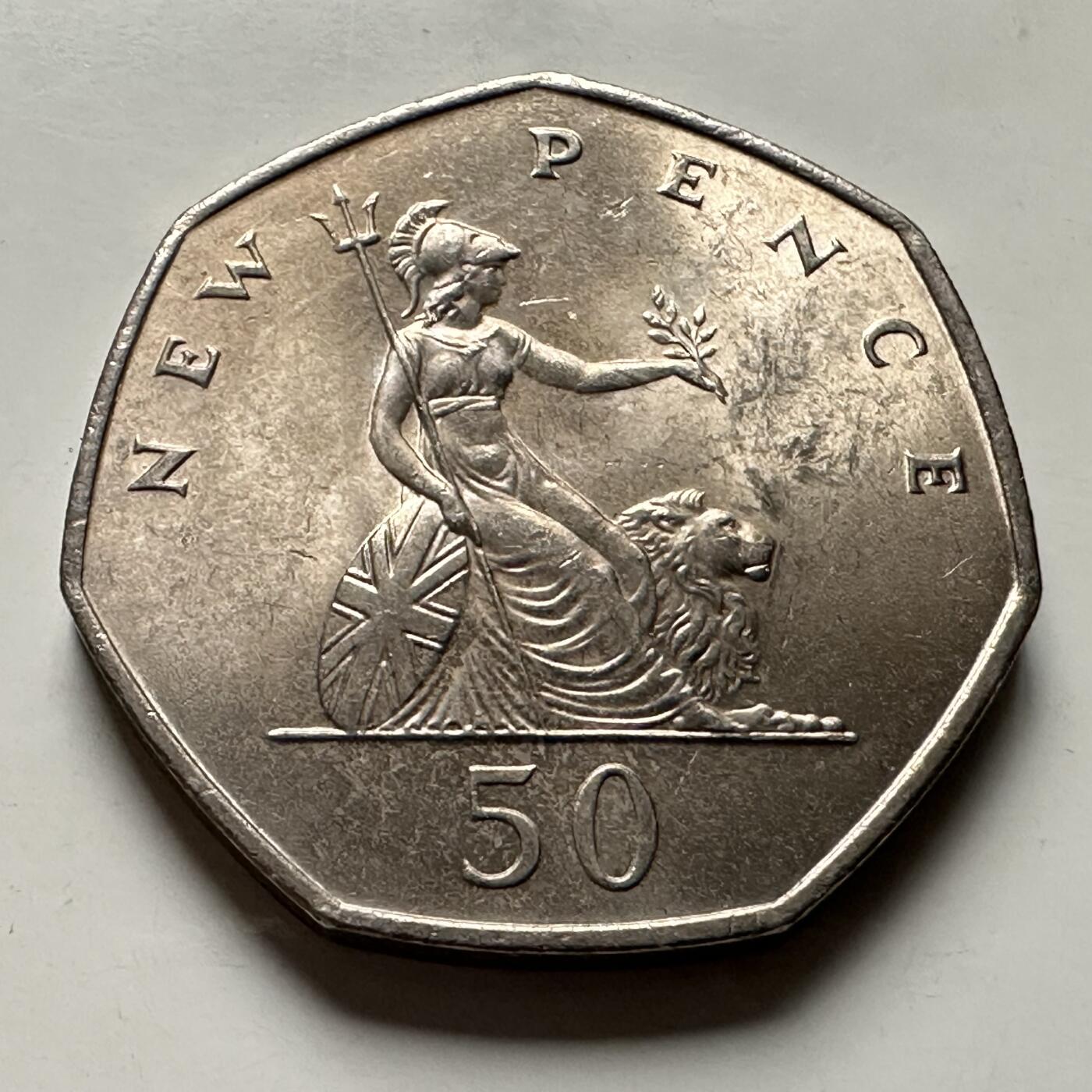 🌹外币初藏🌹🐯2026年第30场   每周二四六晚8️⃣点 接代拍 英国1969年50便士 全新 d