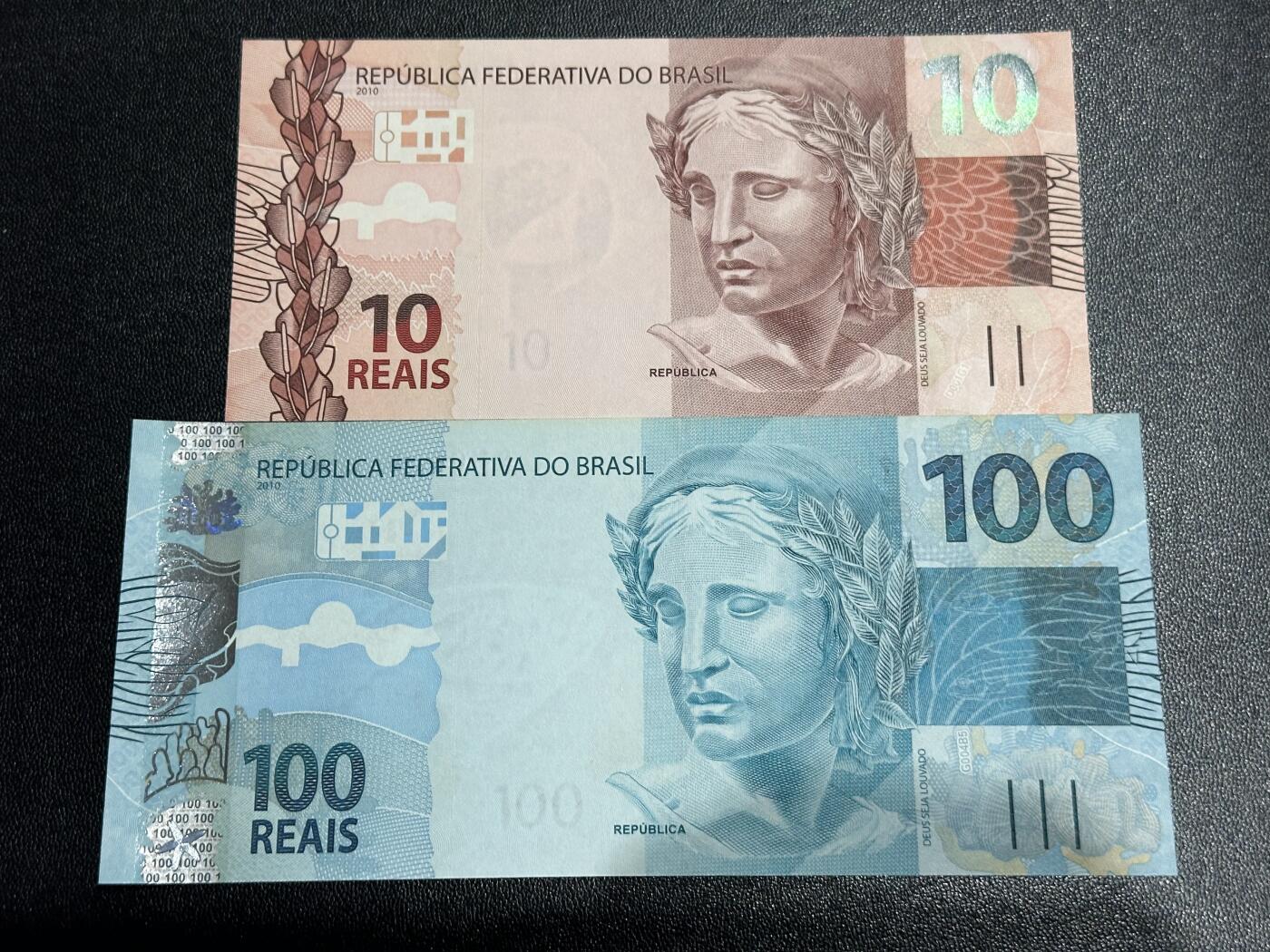 《外钞收藏家》第六百一十九期（精品场）（长期征集拍品、欢迎藏友们联系合作） 巴西10（AA冠）和100里亚尔 2张一起 全新