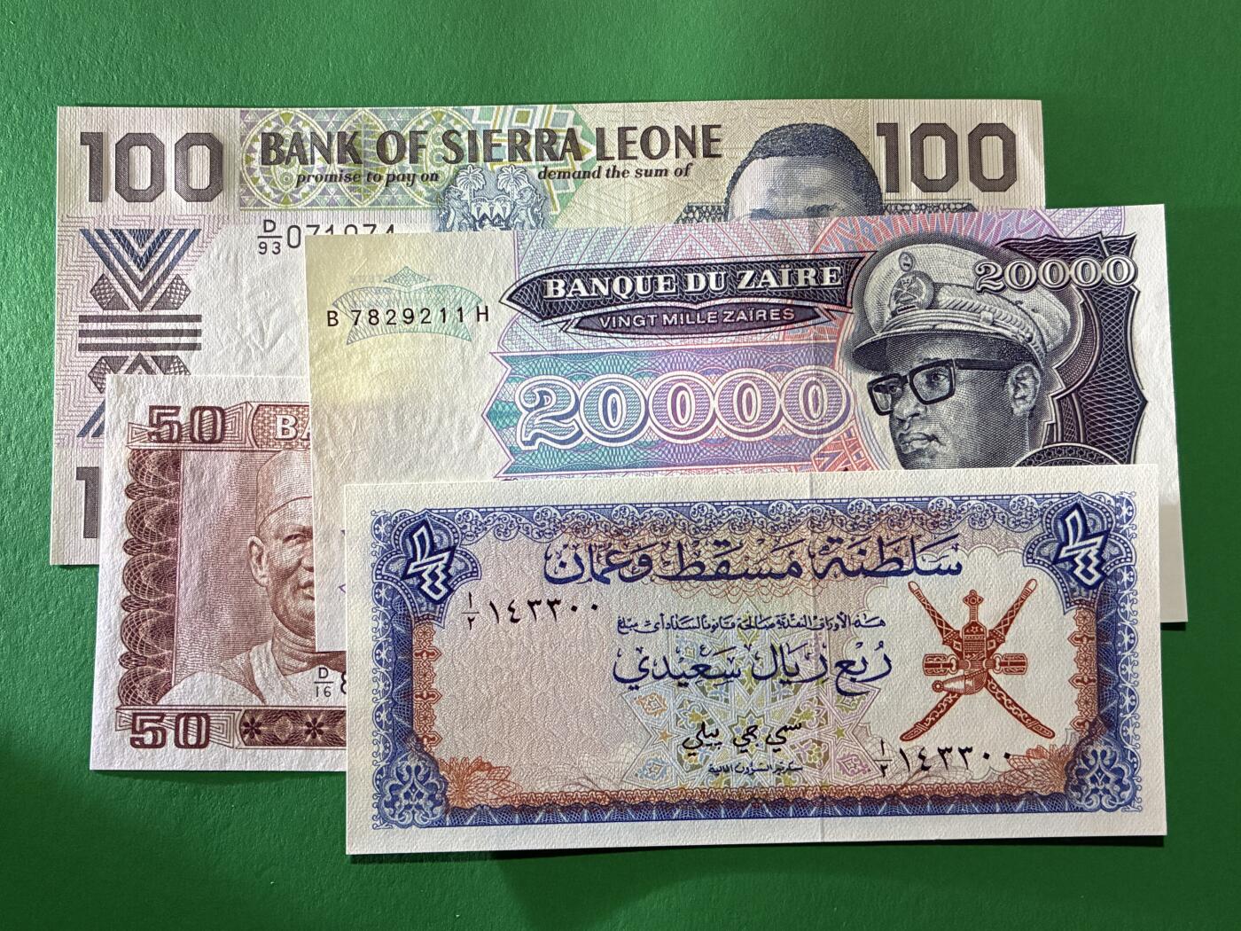 咖啡豆•收藏 2026年Mar_24th世界各国纸币拍卖 4枚 塞拉利昂/扎伊尔/阿曼 全新UNC 外国 中东/非洲纸币