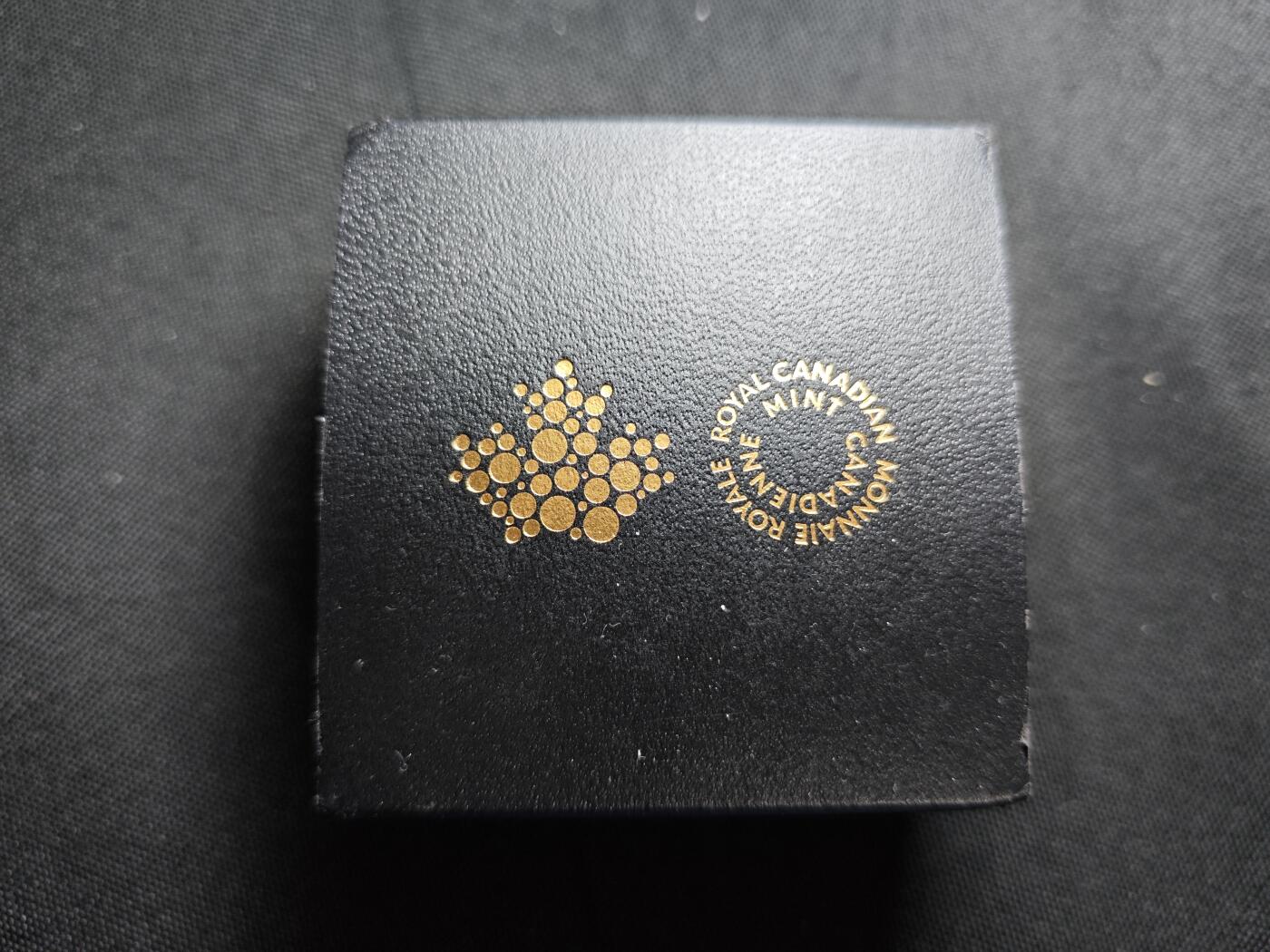 KK钱币收藏小铺   套币专场 2月预留时间 周末发货  2014加拿大50分 幻彩纪念币 带盒