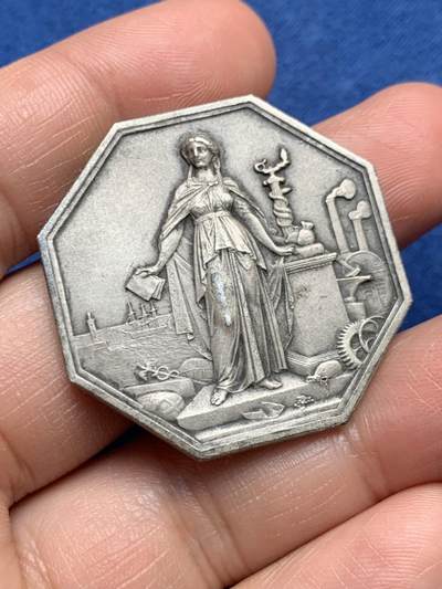 《竞宝斋》第472场 周日，周一，周二 3场连拍 （全场包邮）欢迎送拍 - 法国八角银章，兴业银行，21.6g，36.8mm，丰饶角1argent边铭