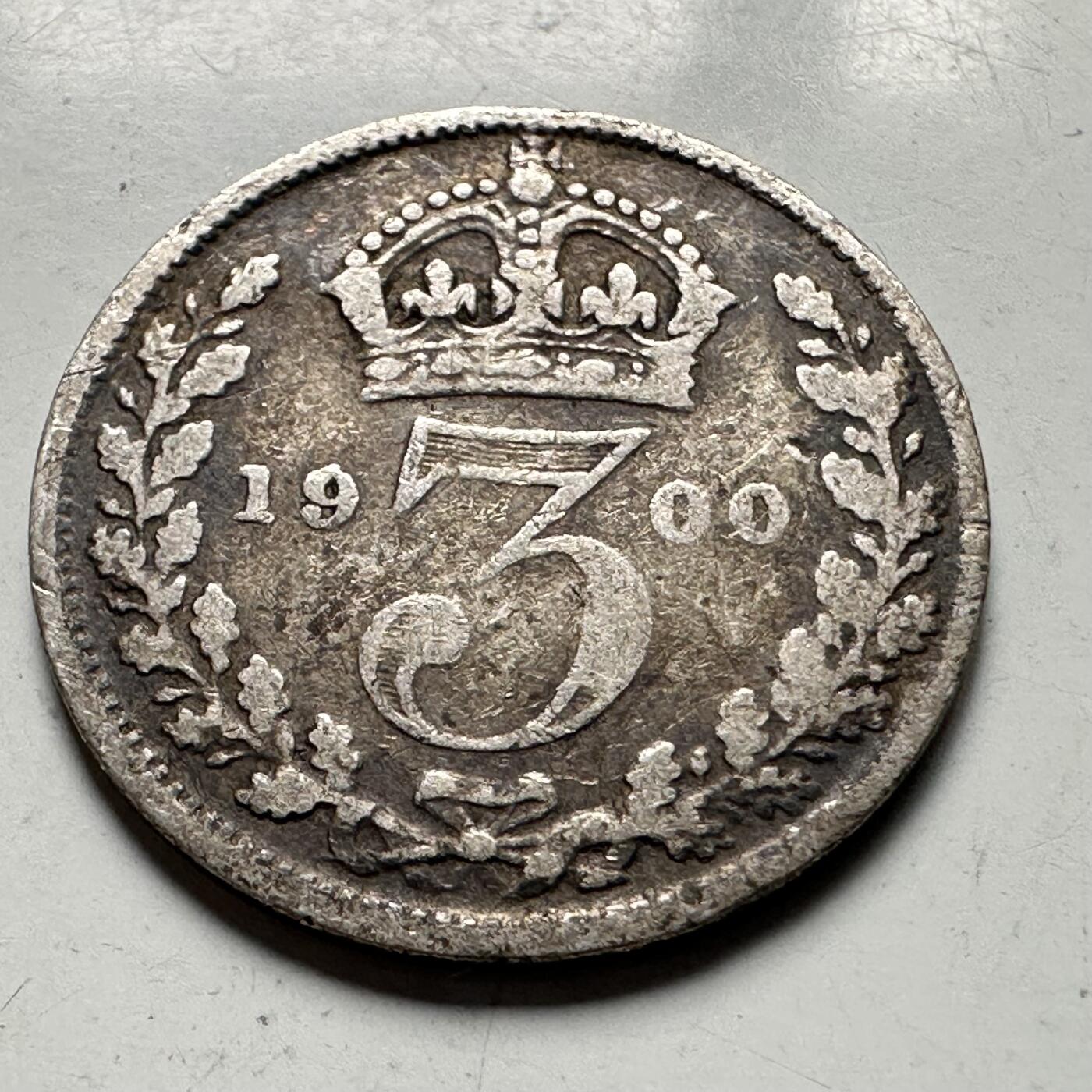 🌹外币初藏🌹🐯2026年第30场   每周二四六晚8️⃣点 接代拍 英国1900年 维多利亚 3便士 银币 92.5%银 1.41克 16毫米