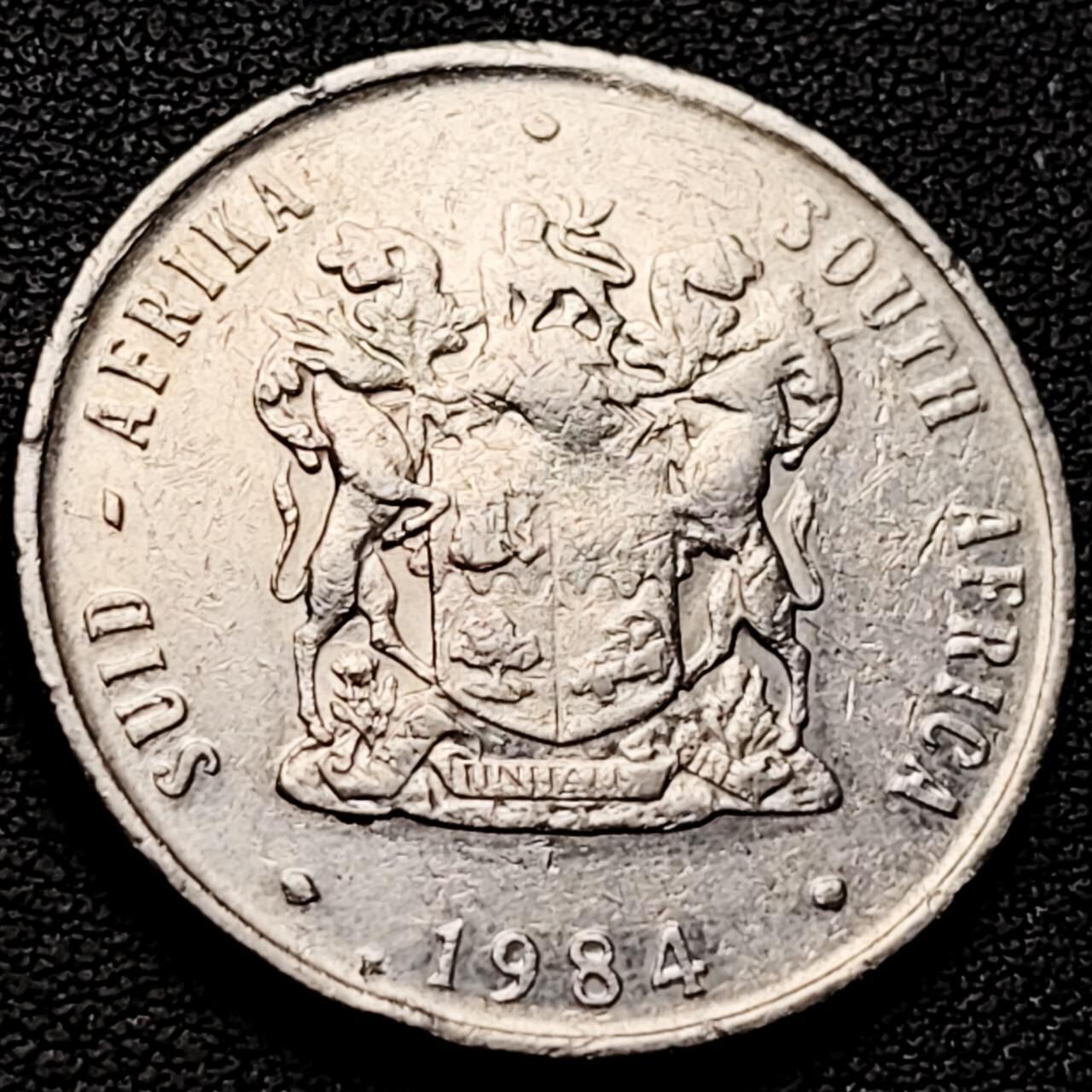 泉币菌-第212场-拍品多 请提前出价（工作最近较忙 发货不及时，望理解） 。