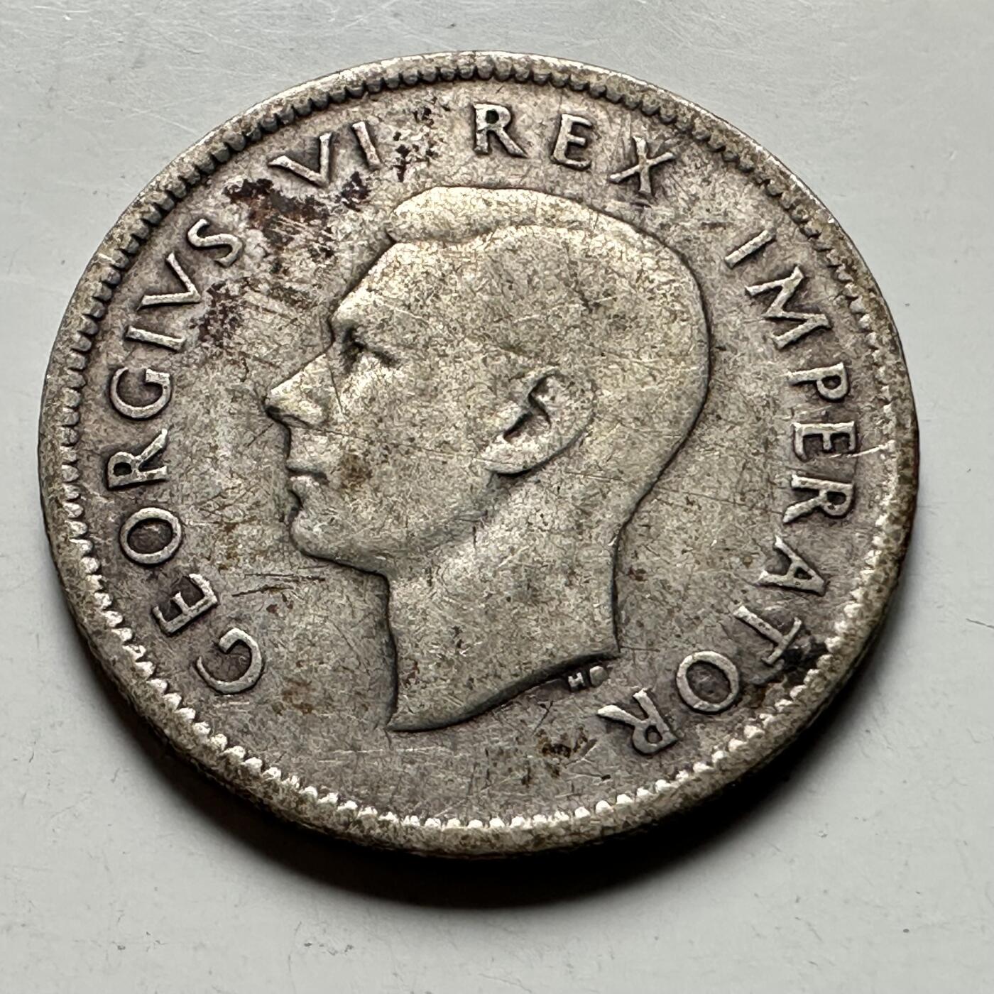 🌹外币初藏🌹🐯2026年第30场   每周二四六晚8️⃣点 接代拍 南非1938年 乔治六世 6便士 银币 80%银 2.83克 19毫米