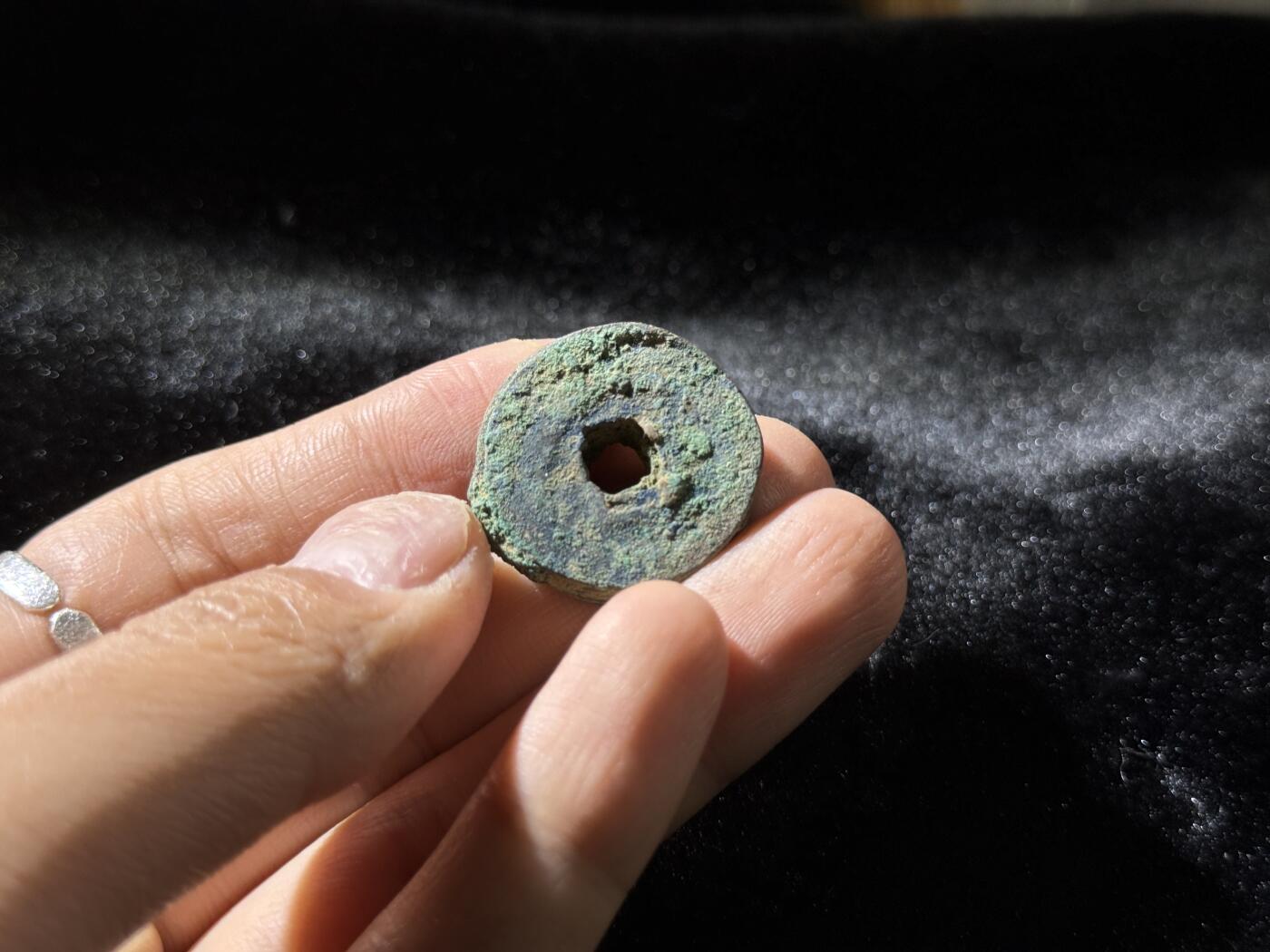 戎马世界章牌大赏，铜钱场 熙宁元宝小饼子，四联