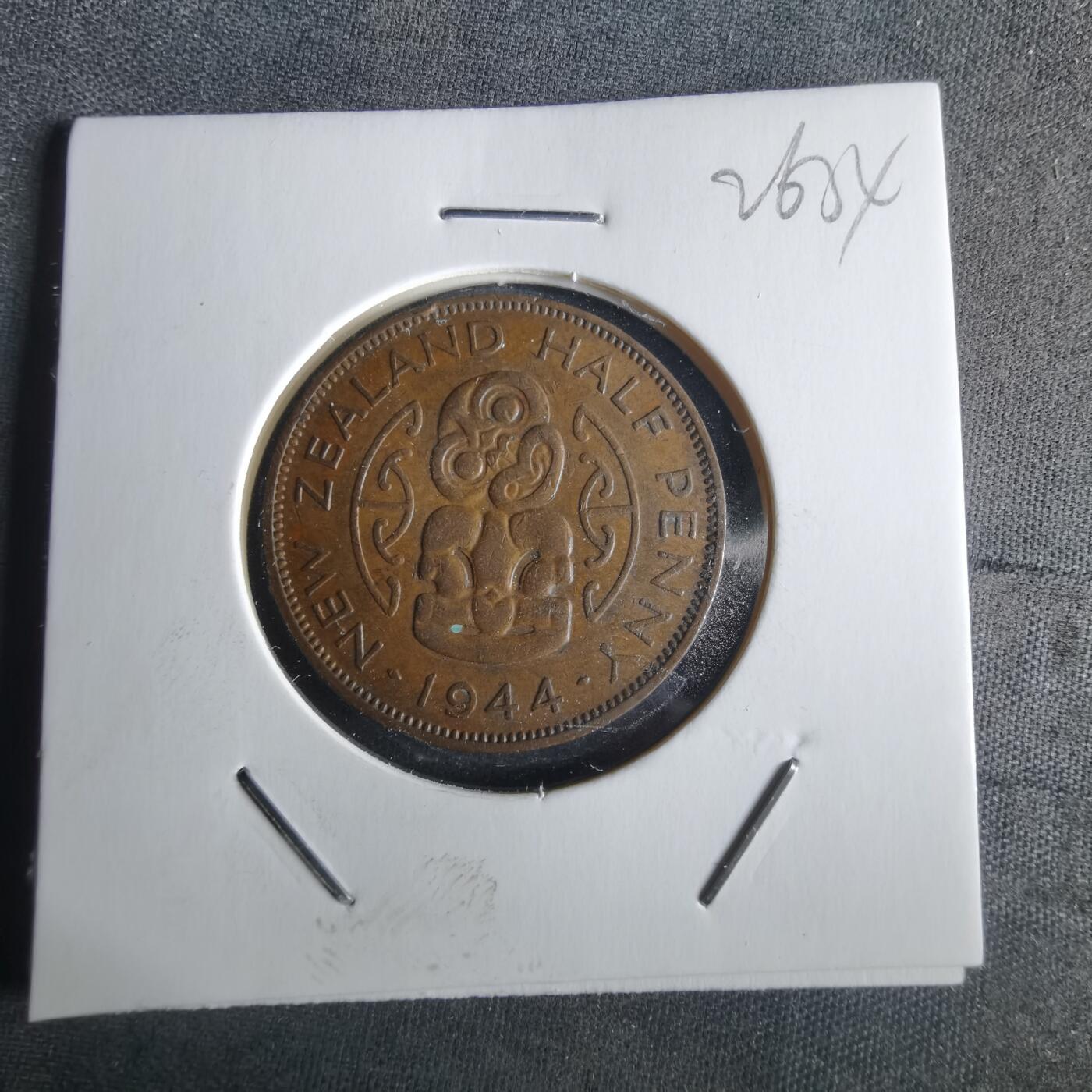 沼泽如烟--第1026场 新西兰1944年半便士