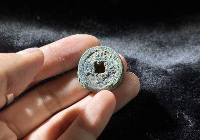 戎马世界章牌大赏，铜钱场 - 熙宁元宝小饼子，四联