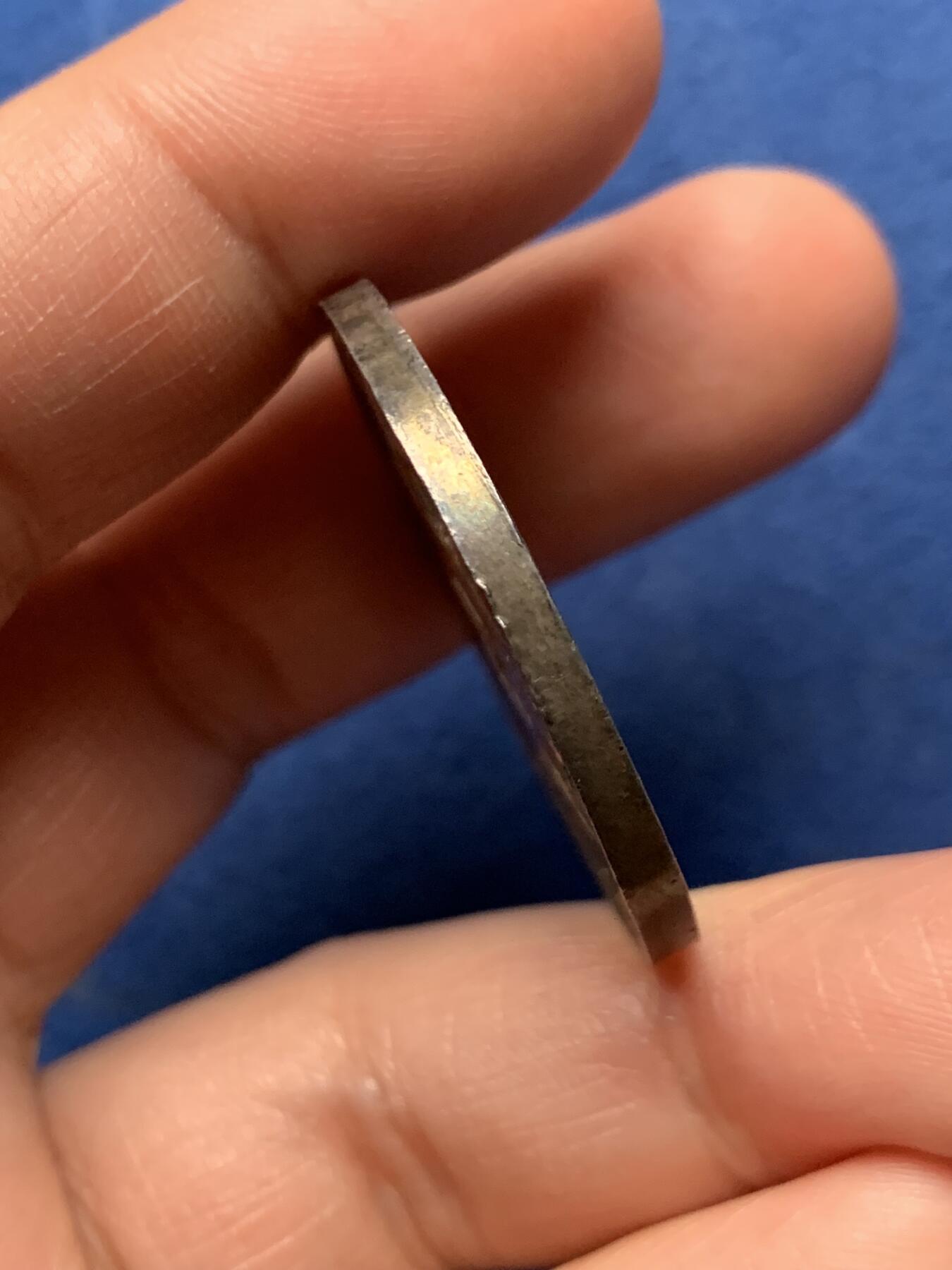 《竞宝斋》第472场 周日，周一，周二 3场连拍 （全场包邮）欢迎送拍 法国查理十世头像鲁昂公证人银质代币，16.7g，35mm，早期无边铭