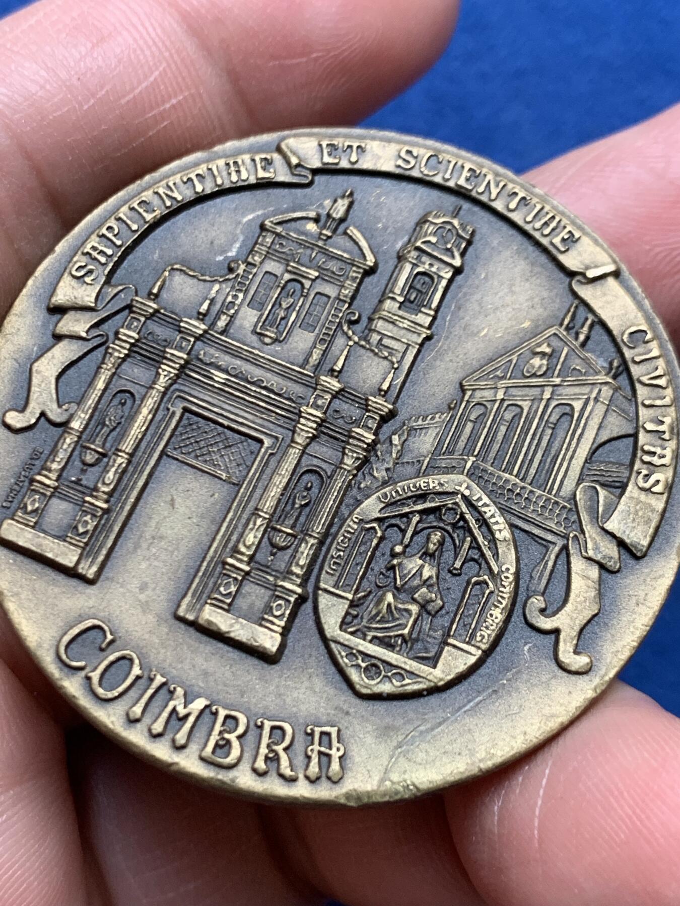 《竞宝斋》第472场 周日，周一，周二 3场连拍 （全场包邮）欢迎送拍 葡萄牙圣克鲁斯教堂铜章，51.4g，44.8mm