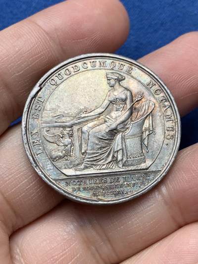 《竞宝斋》第472场 周日，周一，周二 3场连拍 （全场包邮）欢迎送拍 - 法国路易十八头像鲁昂公证人银质代币，19.04g，34.8mm，早期无边铭