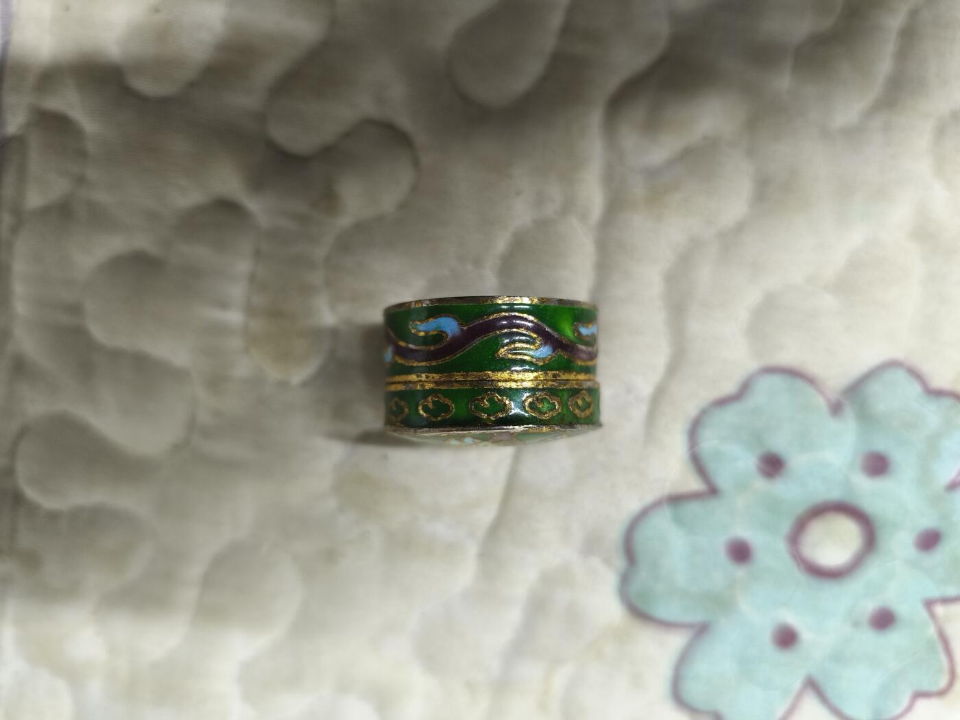 海外回流精品专场 3.22 日本回流创汇时期圆形景泰蓝小盒