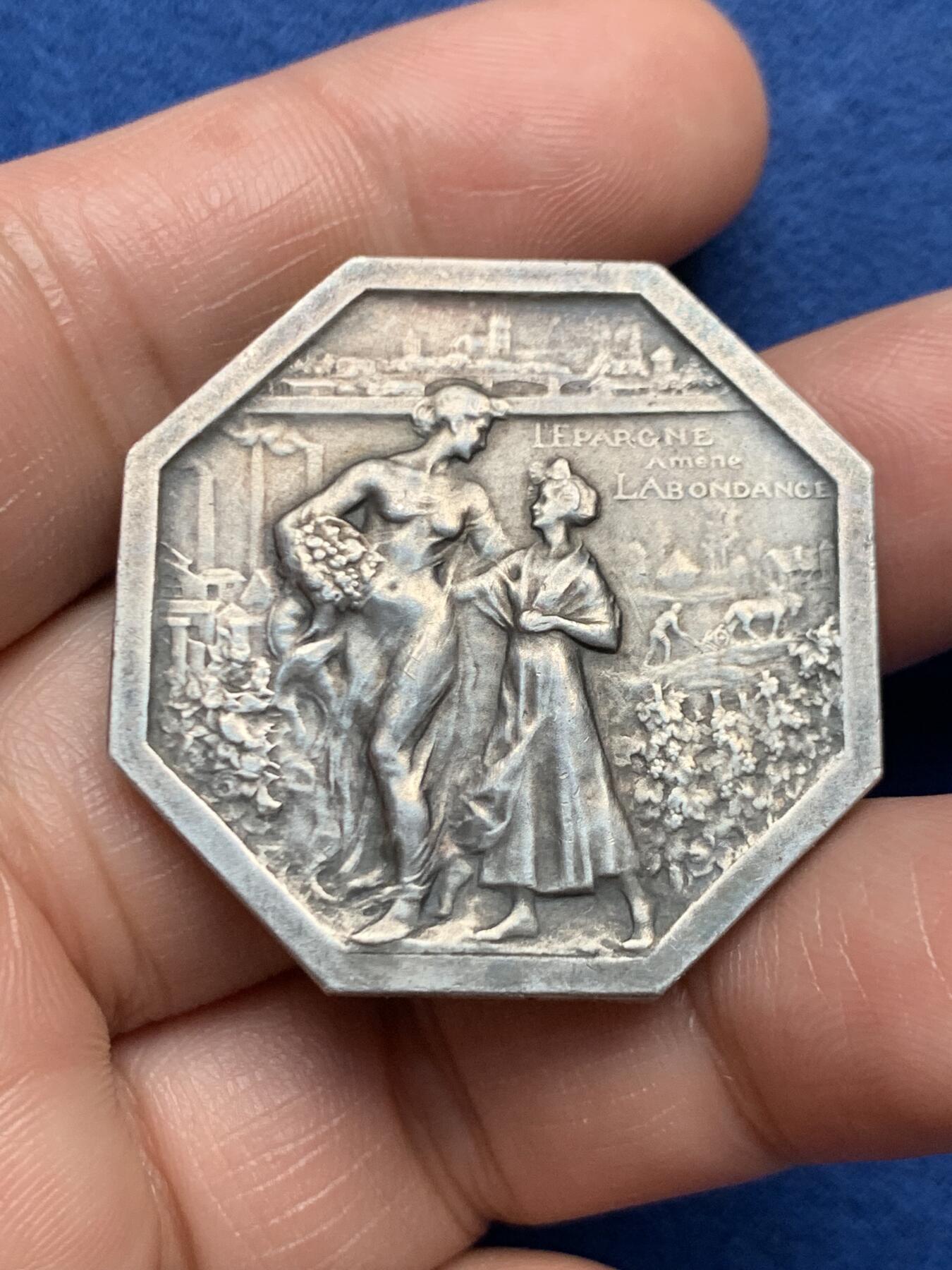 《竞宝斋》第472场 周日，周一，周二 3场连拍 （全场包邮）欢迎送拍 法国“花神”八角银质代币，昂热市储蓄银行，21.33g，36mm，边铭：野猪头+菱形argent