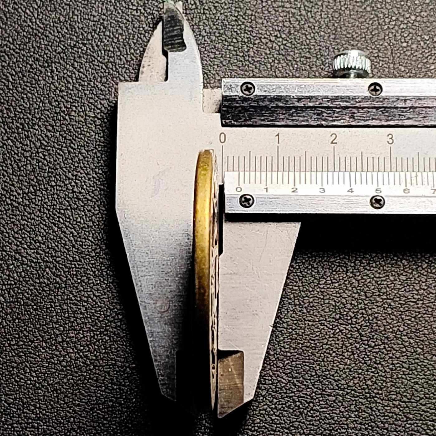 泉币菌-第212场-拍品多 请提前出价（工作最近较忙 发货不及时，望理解） 日本回流 咸丰元宝当千 刻花 大花钱 43.5×3mm 自定义