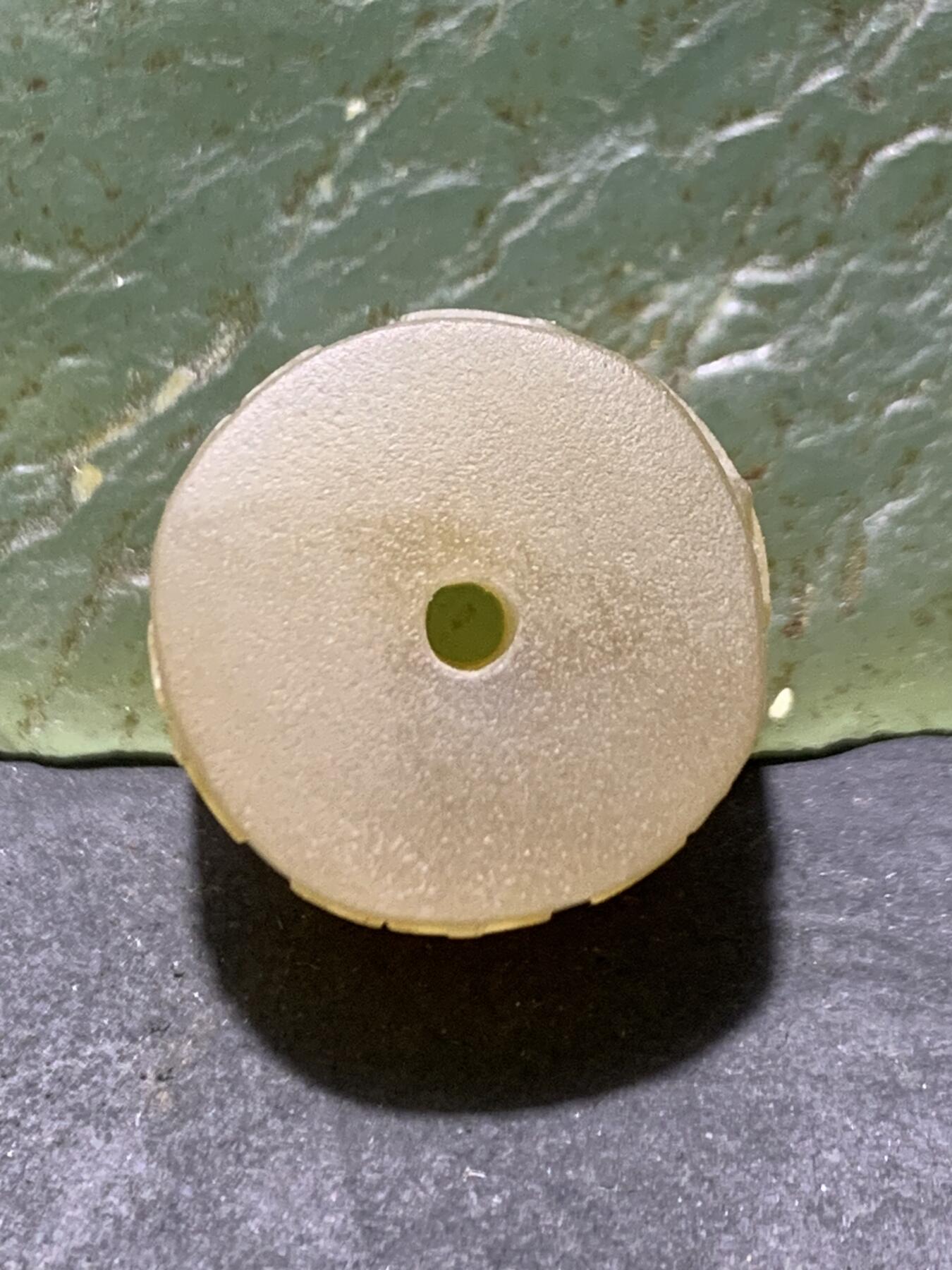 精美蒙料冻料战国红玛瑙手工雕刻南无阿弥陀佛墩子一颗！