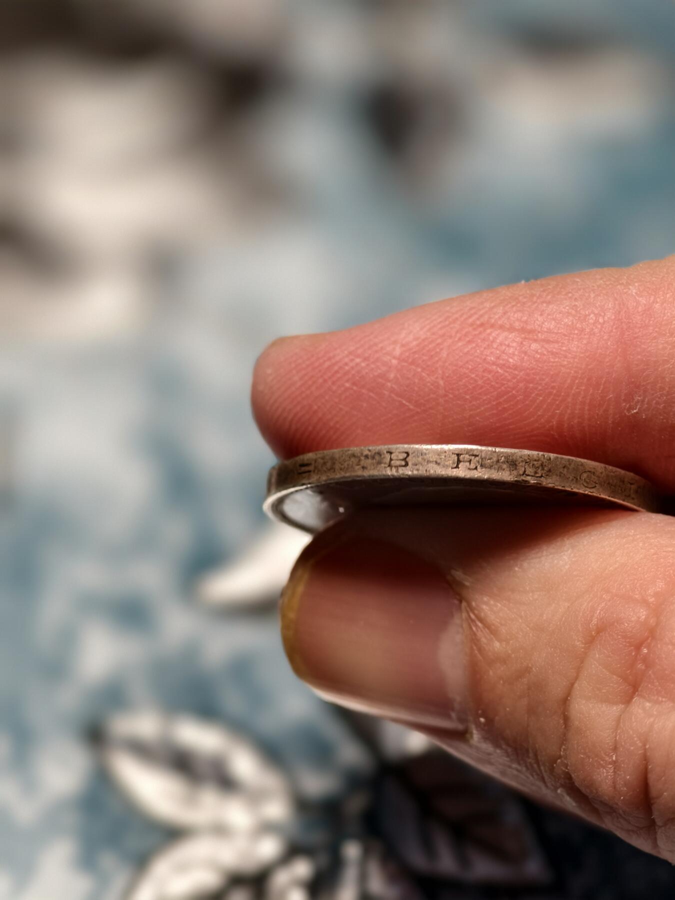 抚柳草堂-第十七期章牌钱币  奖章勋章限时免佣 满百包邮 放漏专场 1935比利时王国阿尔贝一世20法郎银币 重10.7g 原光美品