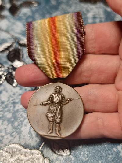 抚柳草堂-第十七期章牌钱币  奖章勋章限时免佣 满百包邮 放漏专场 - 日本一战胜利纪念章 日本著名雕刻家下田昌克作品