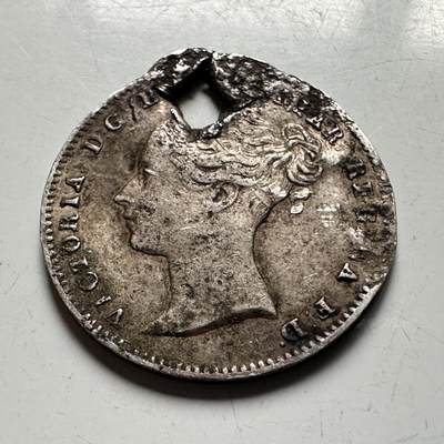 🌹外币初藏🌹🐯2026年第30场   每周二四六晚8️⃣点 接代拍 - 英国1861年 维多利亚 3便士 银币 92.5%银 1.41克 16毫米
