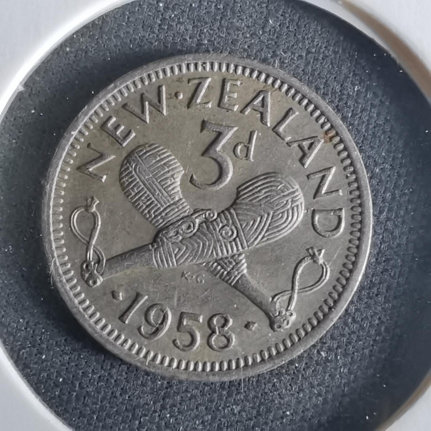 沼泽如烟--第1026场 新西兰1958年3便士