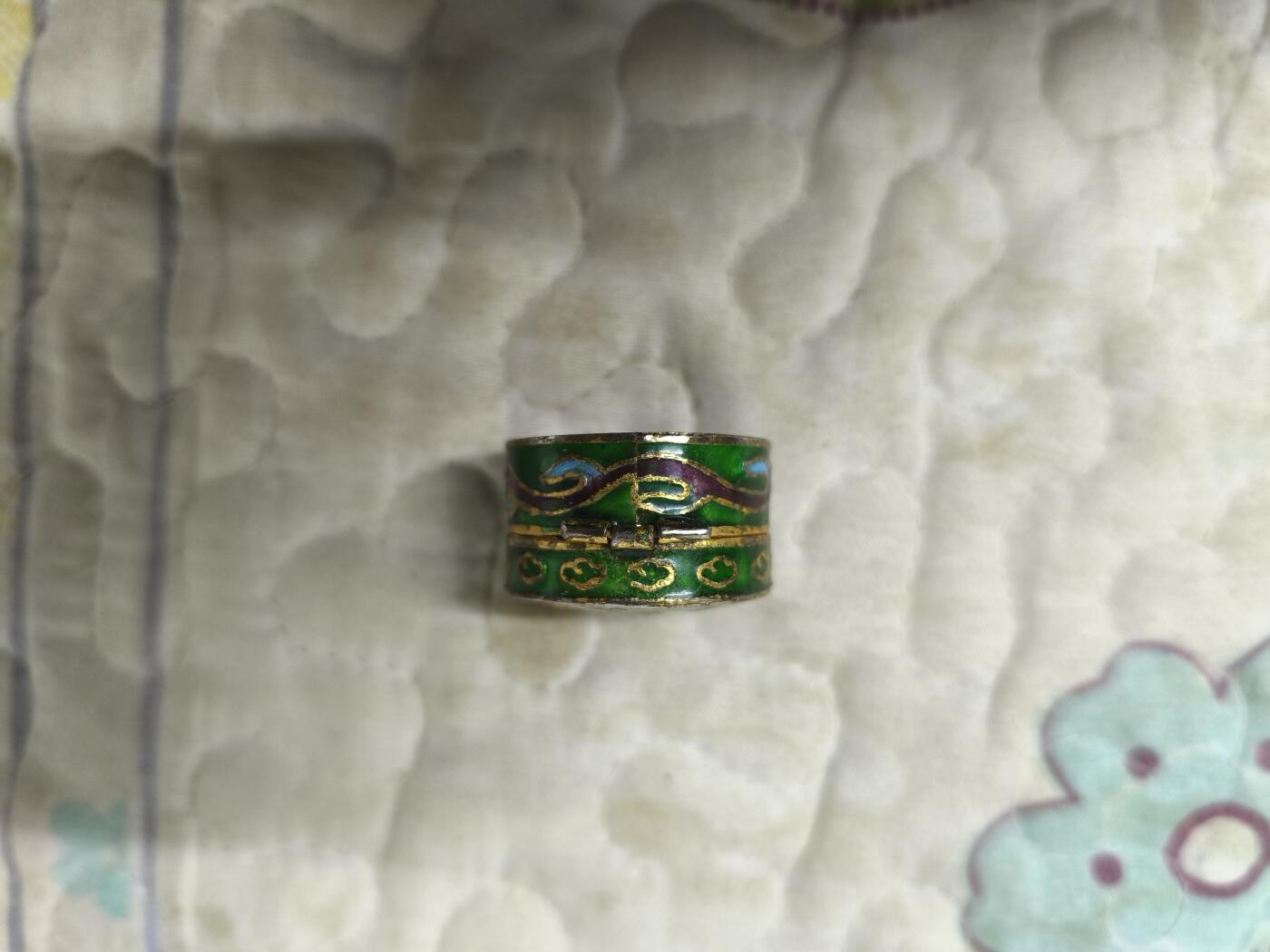 海外回流精品专场 3.22 日本回流创汇时期圆形景泰蓝小盒