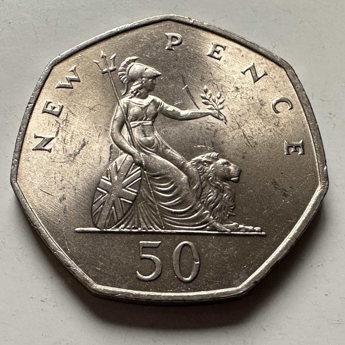 🌹外币初藏🌹🐯2026年第30场   每周二四六晚8️⃣点 接代拍 英国1969年50便士 全新 c