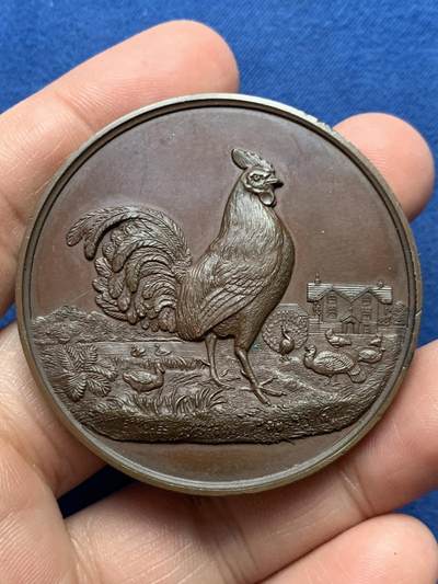 《竞宝斋》第472场 周日，周一，周二 3场连拍 （全场包邮）欢迎送拍 - 英国伦敦阿纳利家禽展铜章，68.7g，50.5mm