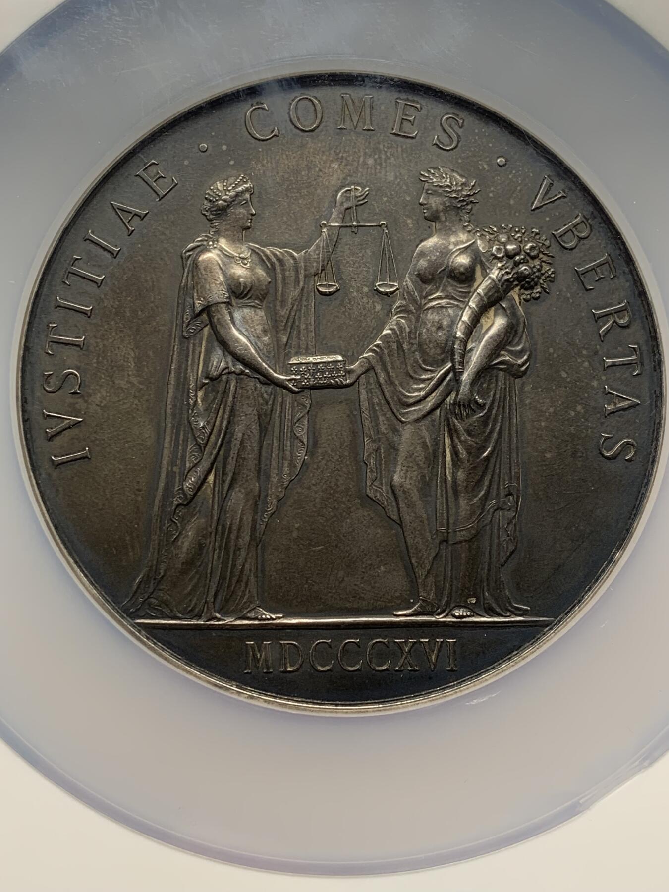 《竞宝斋》第472场 周日，周一，周二 3场连拍 （全场包邮）欢迎送拍 NGC MS62 法国1910存款与信托银行纪念大银章 68mm 加大加厚盒