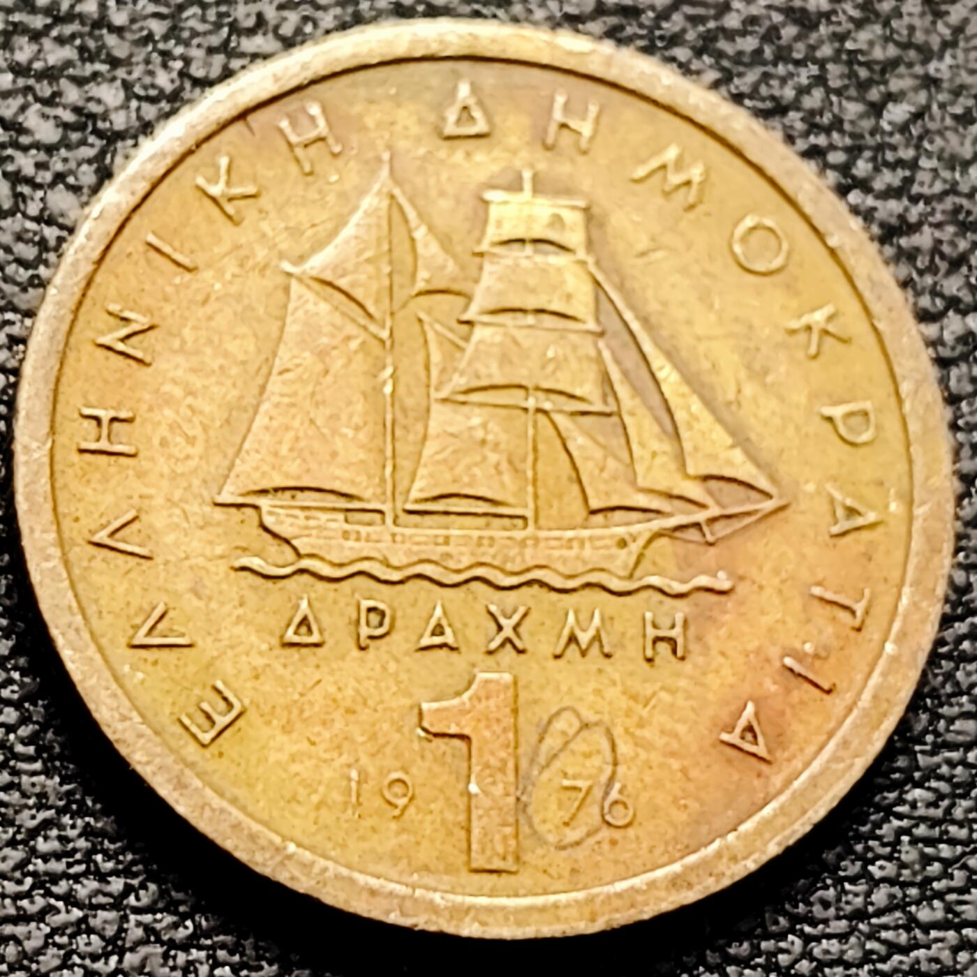 泉币菌-第212场-拍品多 请提前出价（工作最近较忙 发货不及时，望理解） 。