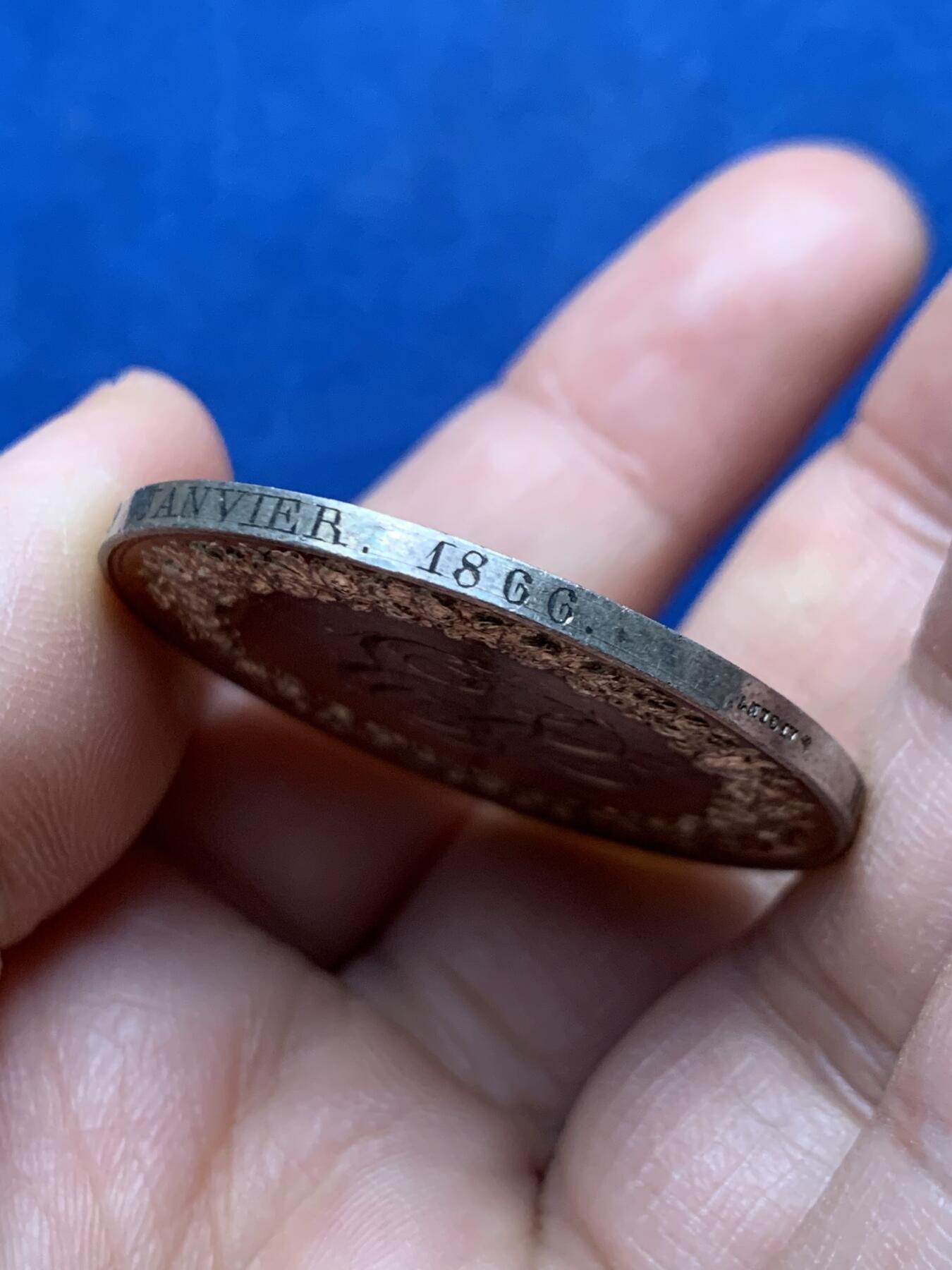 《竞宝斋》第472场 周日，周一，周二 3场连拍 （全场包邮）欢迎送拍 法国婚姻与爱情纪念银章，24.54g，39mm，蜜蜂边铭